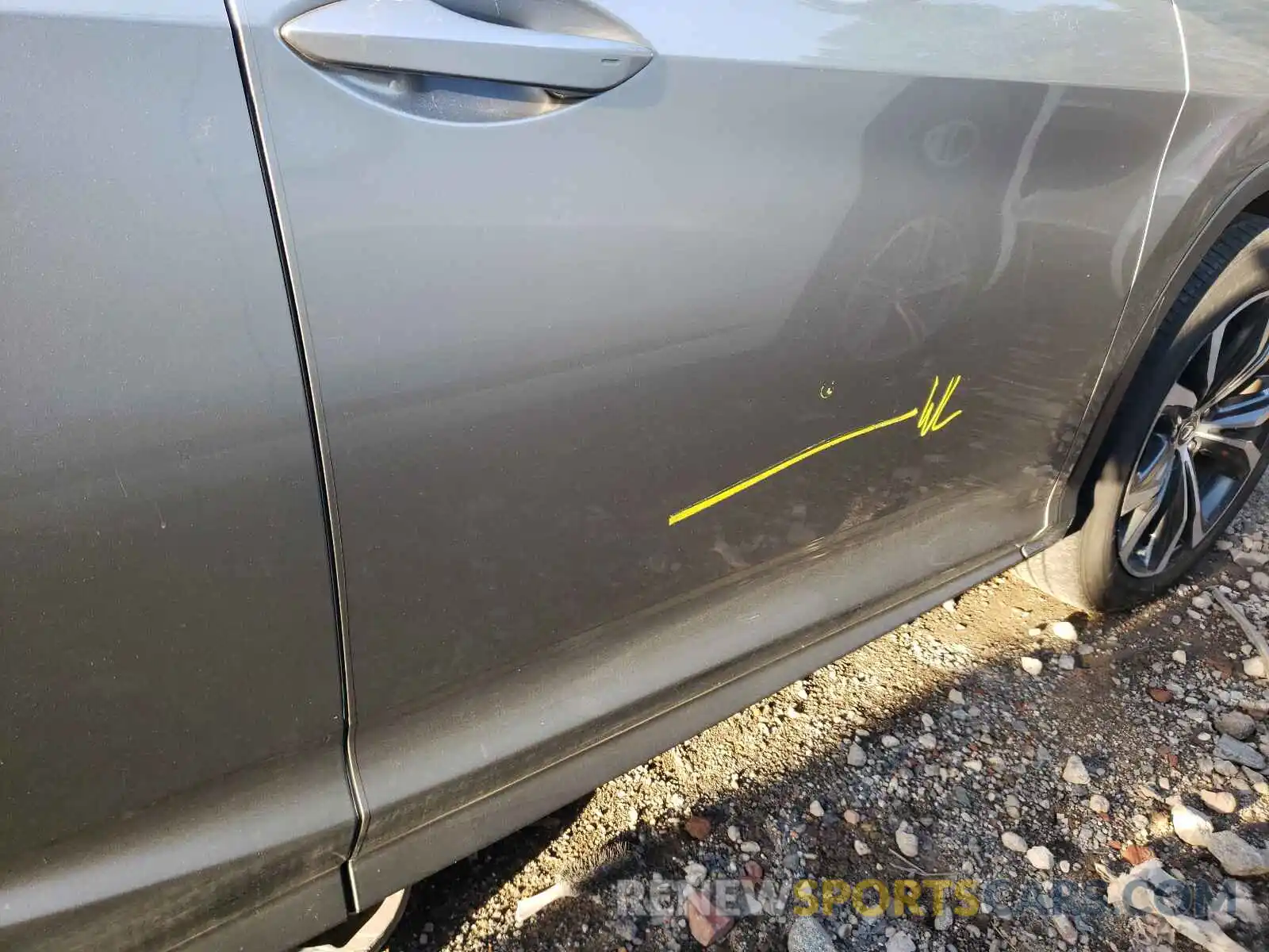 9 Photograph of a damaged car 2T2BZMCA9KC194994 LEXUS RX350 2019