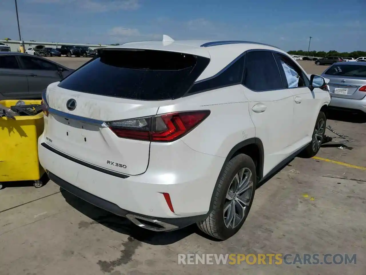 4 Фотография поврежденного автомобиля 2T2ZZMCA0KC127537 LEXUS RX350 2019