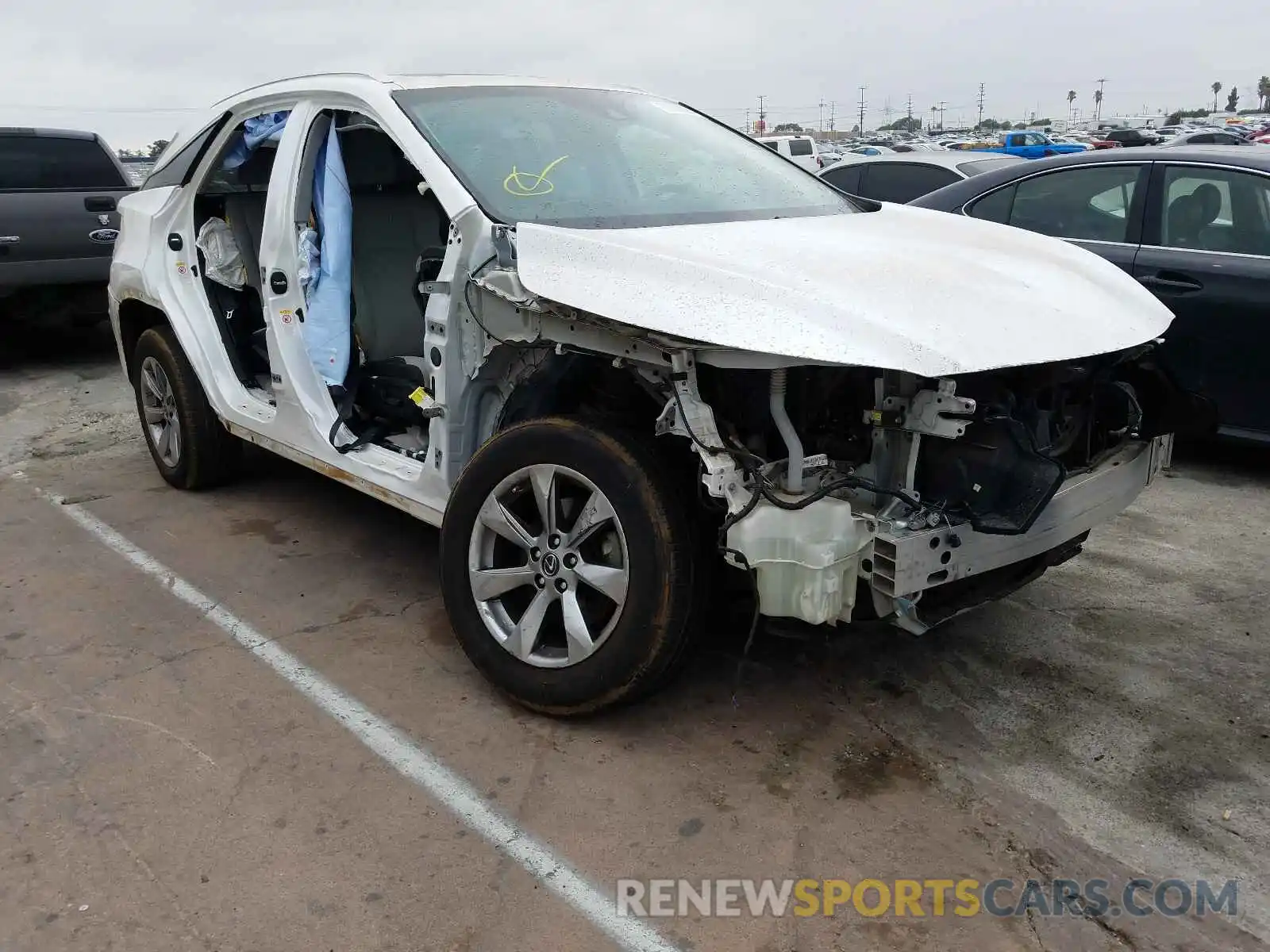 1 Photograph of a damaged car 2T2ZZMCA0KC136142 LEXUS RX350 2019