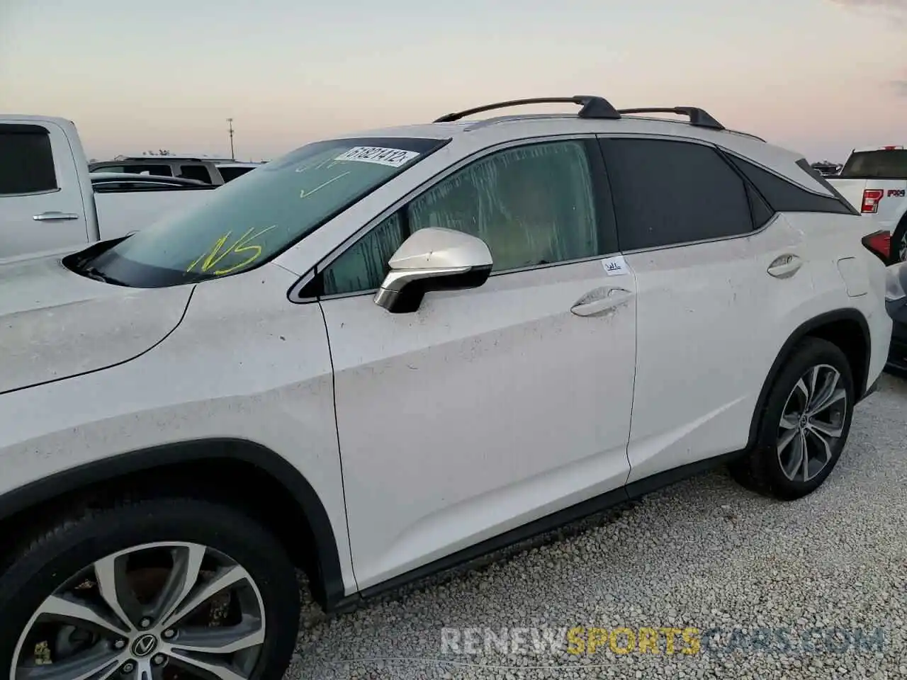 9 Photograph of a damaged car 2T2ZZMCA2KC144517 LEXUS RX350 2019