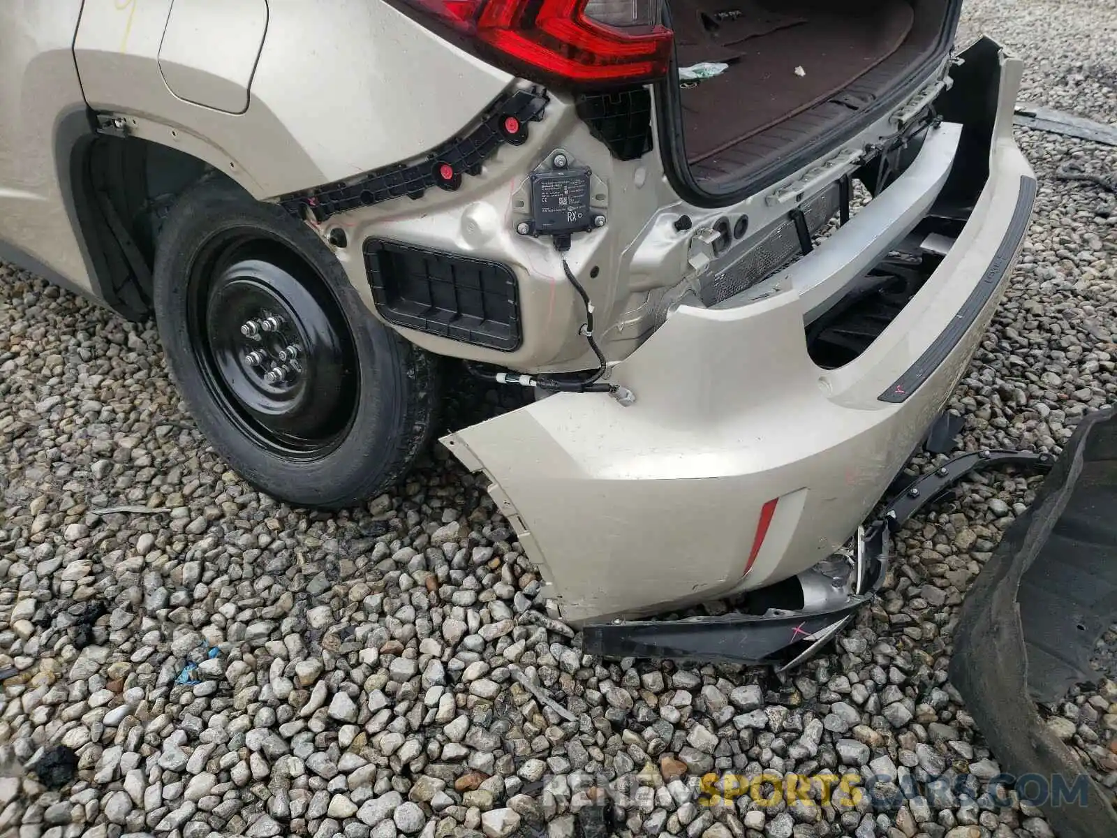 9 Фотография поврежденного автомобиля 2T2ZZMCA3KC125510 LEXUS RX350 2019