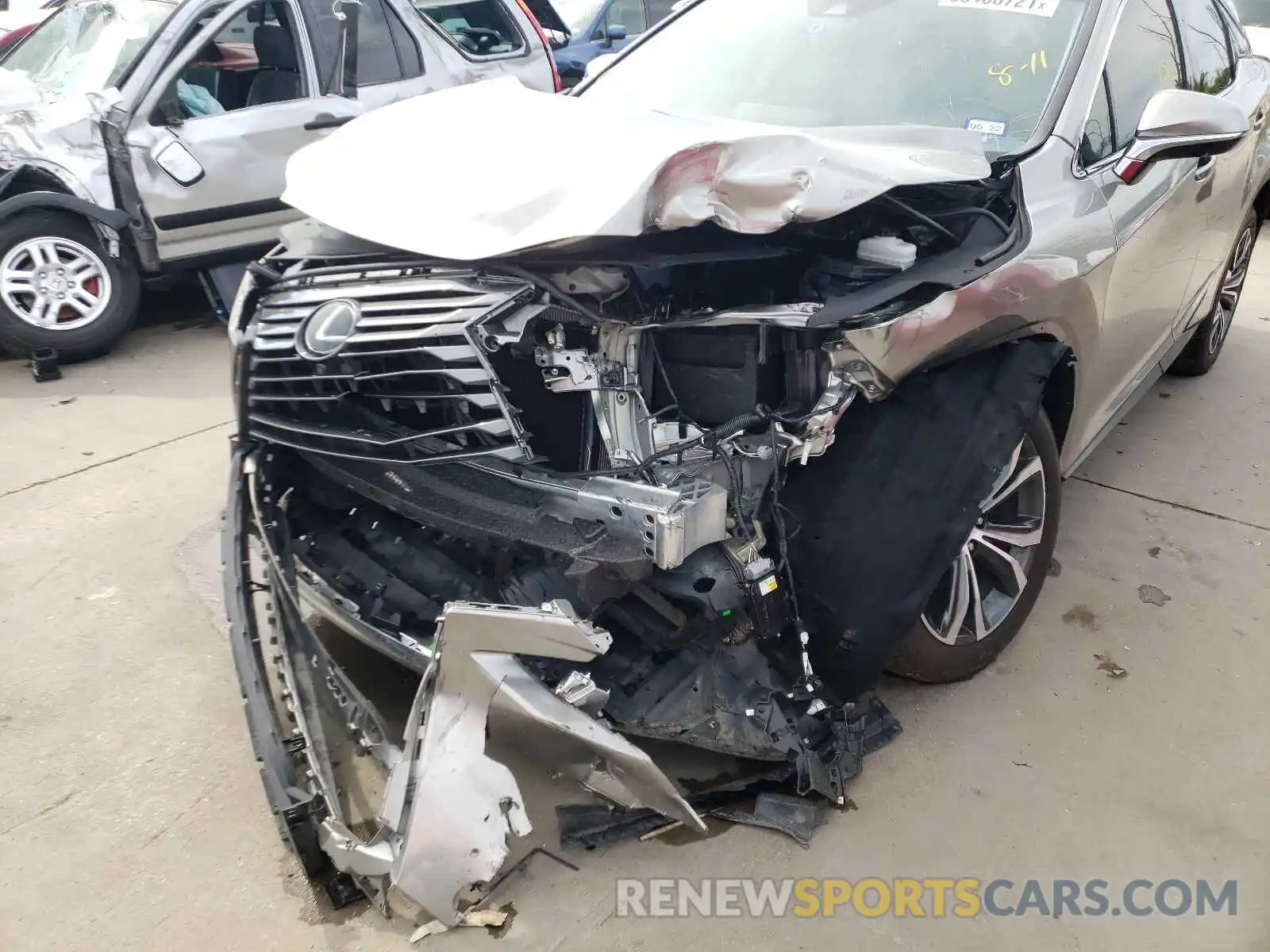 9 Photograph of a damaged car 2T2ZZMCA4KC144583 LEXUS RX350 2019