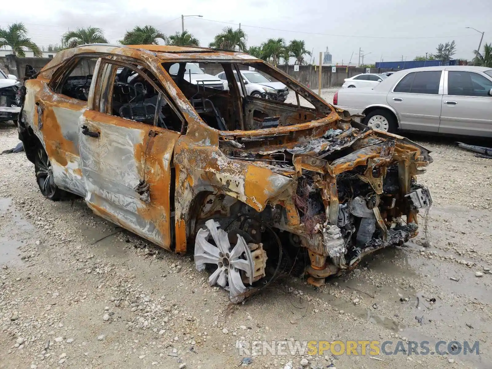 1 Photograph of a damaged car 2T2ZZMCA5KC133169 LEXUS RX350 2019