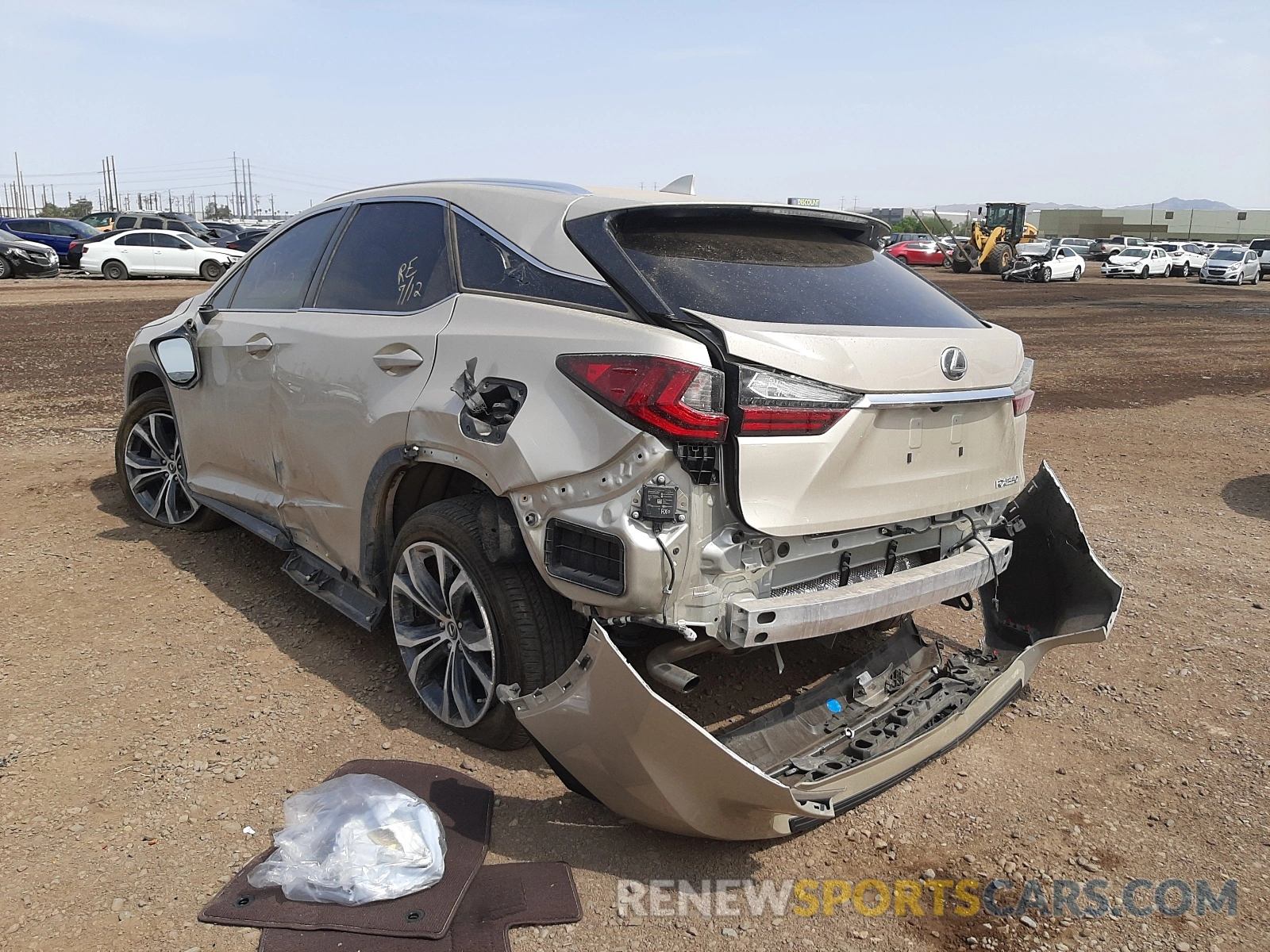 3 Фотография поврежденного автомобиля 2T2ZZMCA5KC136752 LEXUS RX350 2019