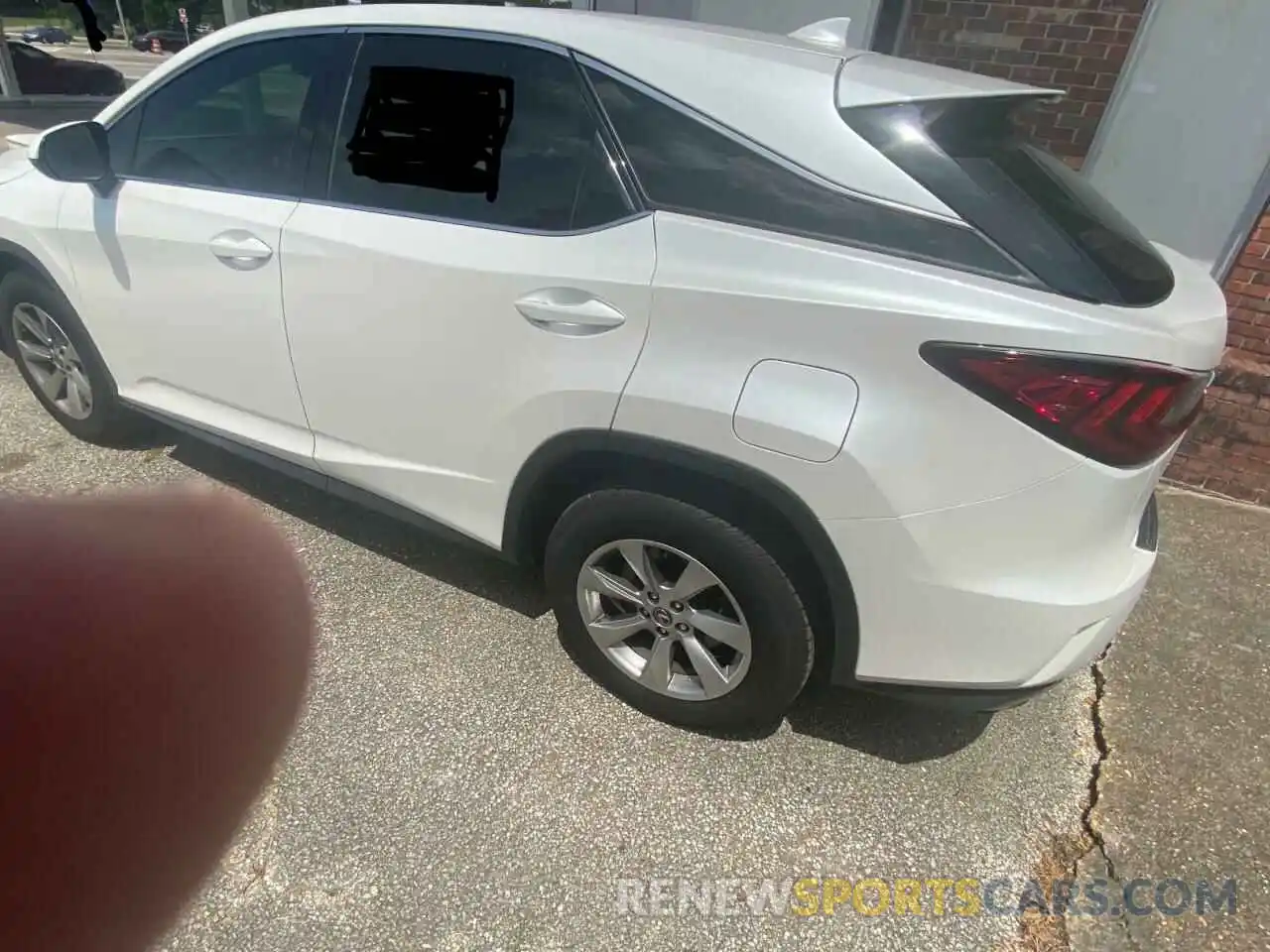 3 Photograph of a damaged car 2T2ZZMCA6KC126523 LEXUS RX350 2019