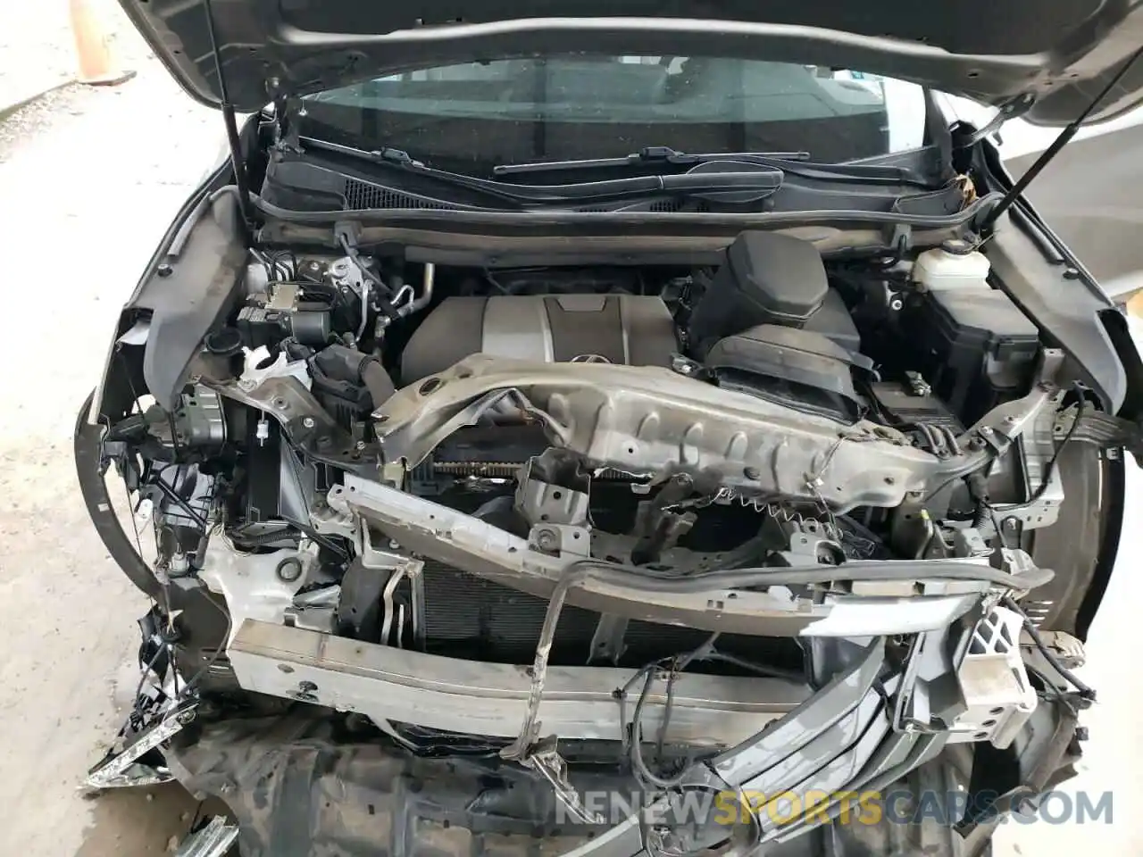 11 Фотография поврежденного автомобиля 2T2ZZMCA6KC147694 LEXUS RX350 2019