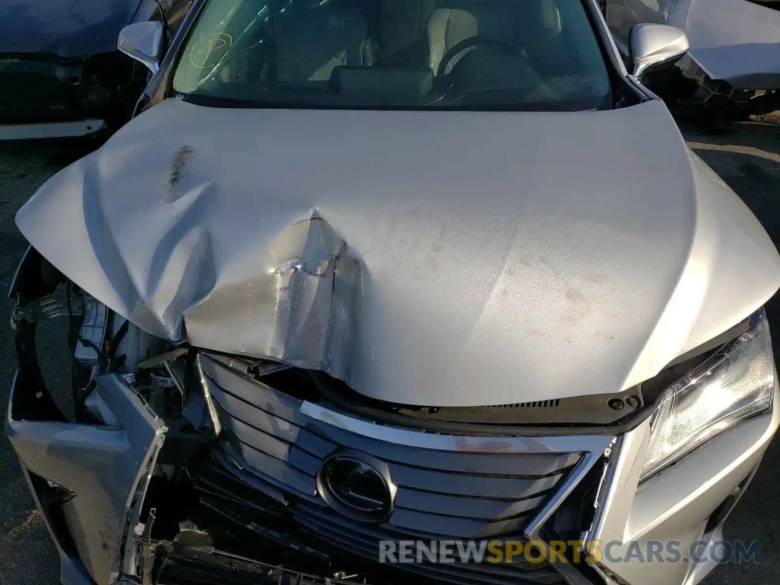 7 Фотография поврежденного автомобиля 2T2ZZMCAXKC133698 LEXUS RX350 2019