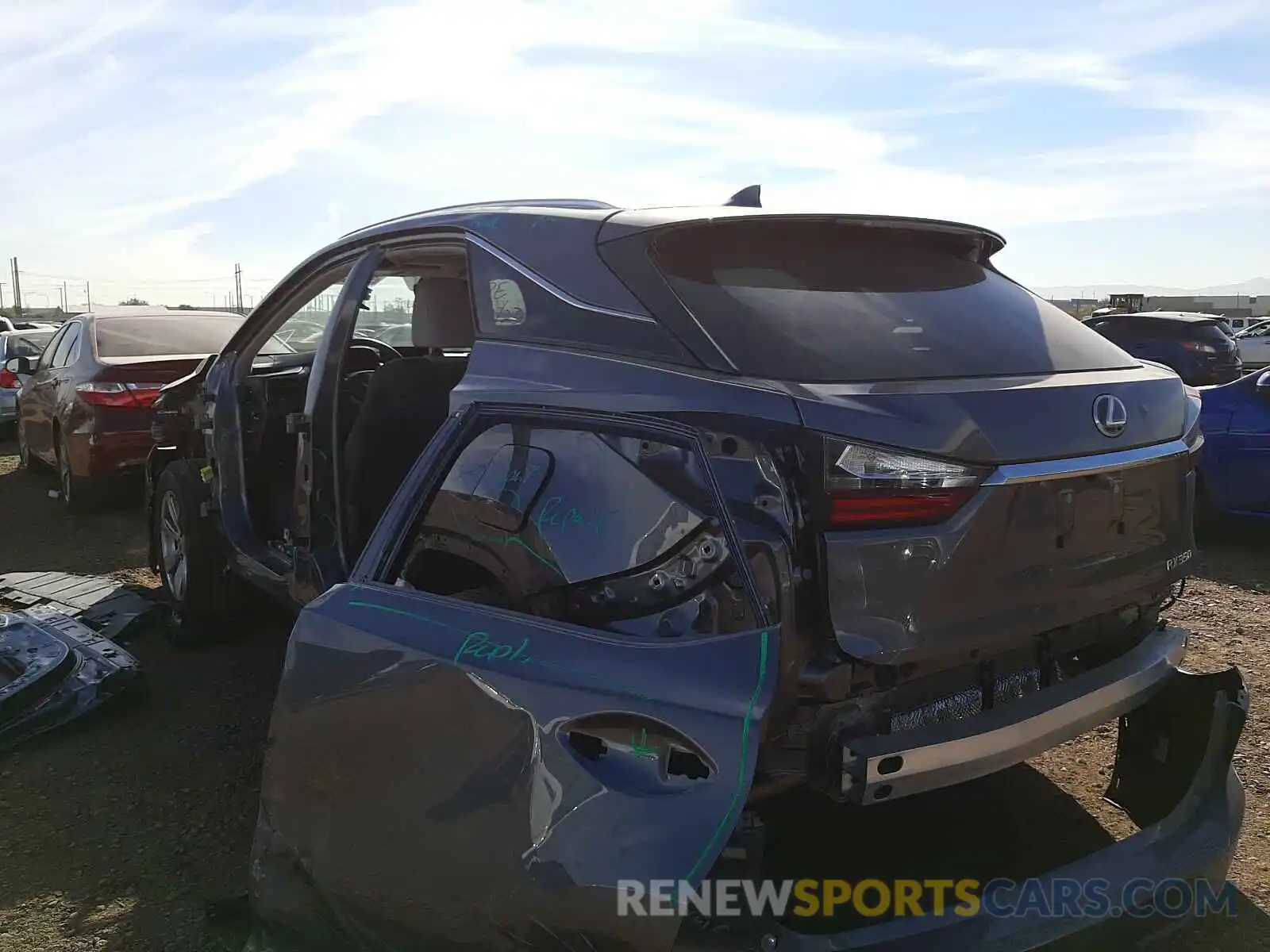 3 Фотография поврежденного автомобиля 2T2ZZMCAXKC144720 LEXUS RX350 2019