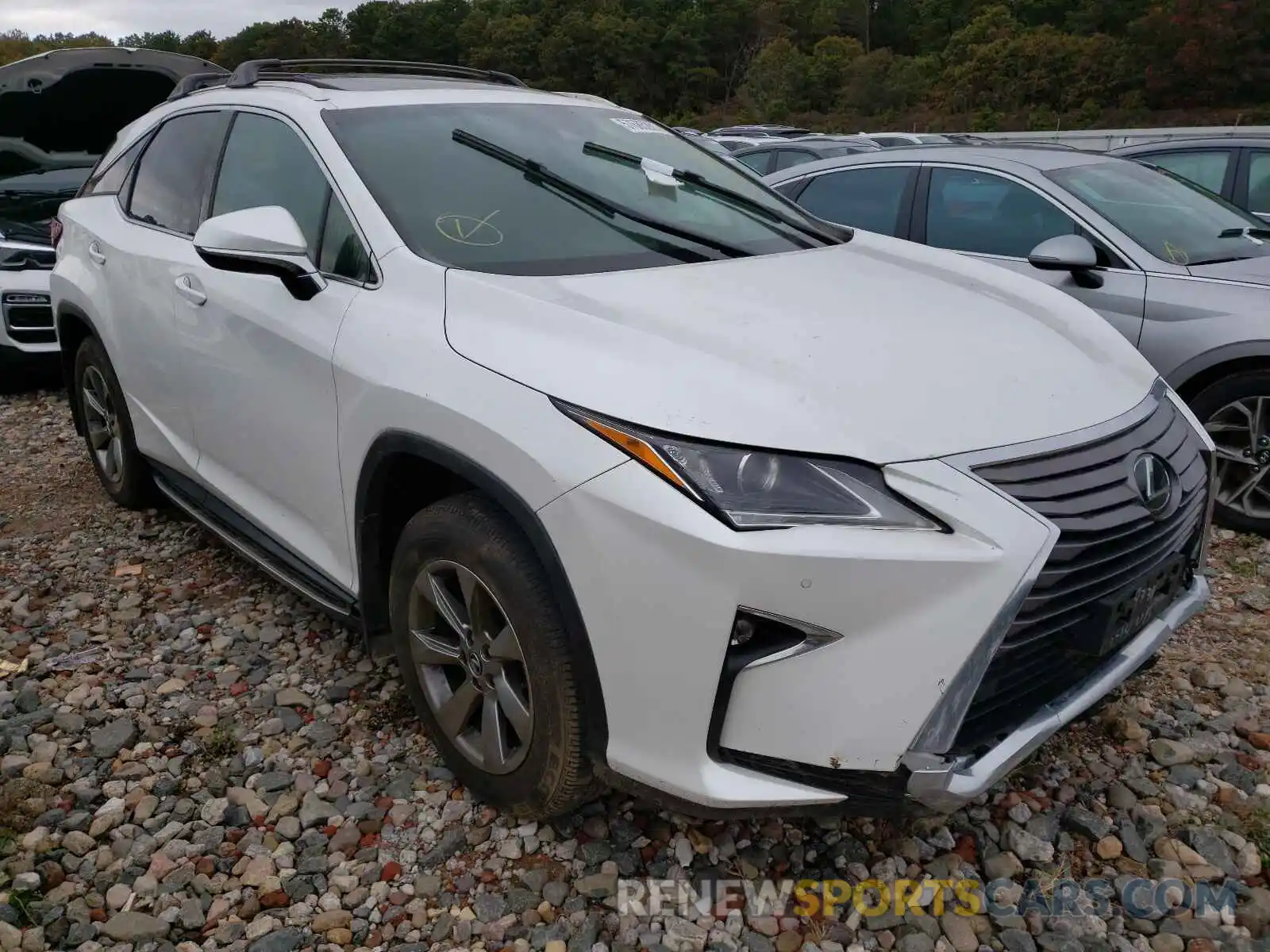 1 Photograph of a damaged car JTJBZMCA4K2039334 LEXUS RX350 2019