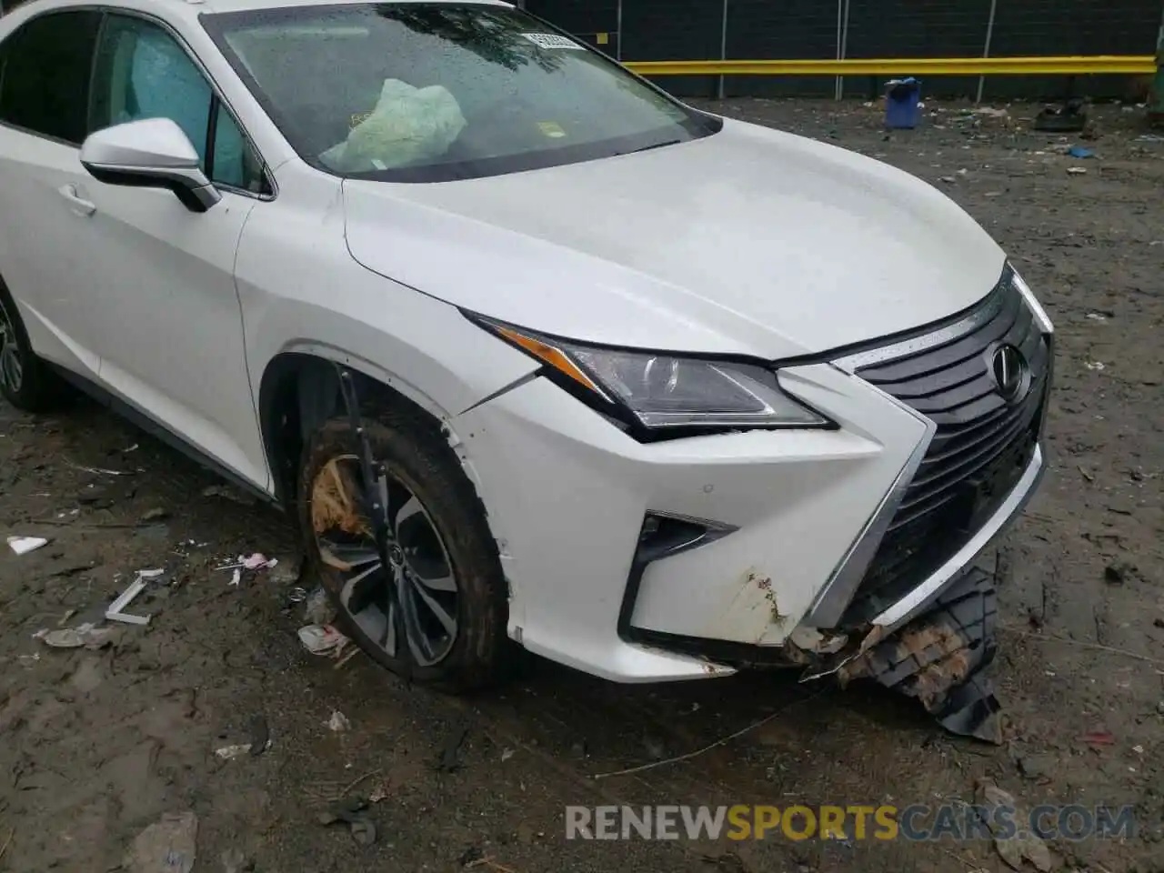 9 Photograph of a damaged car JTJBZMCA5K2041416 LEXUS RX350 2019