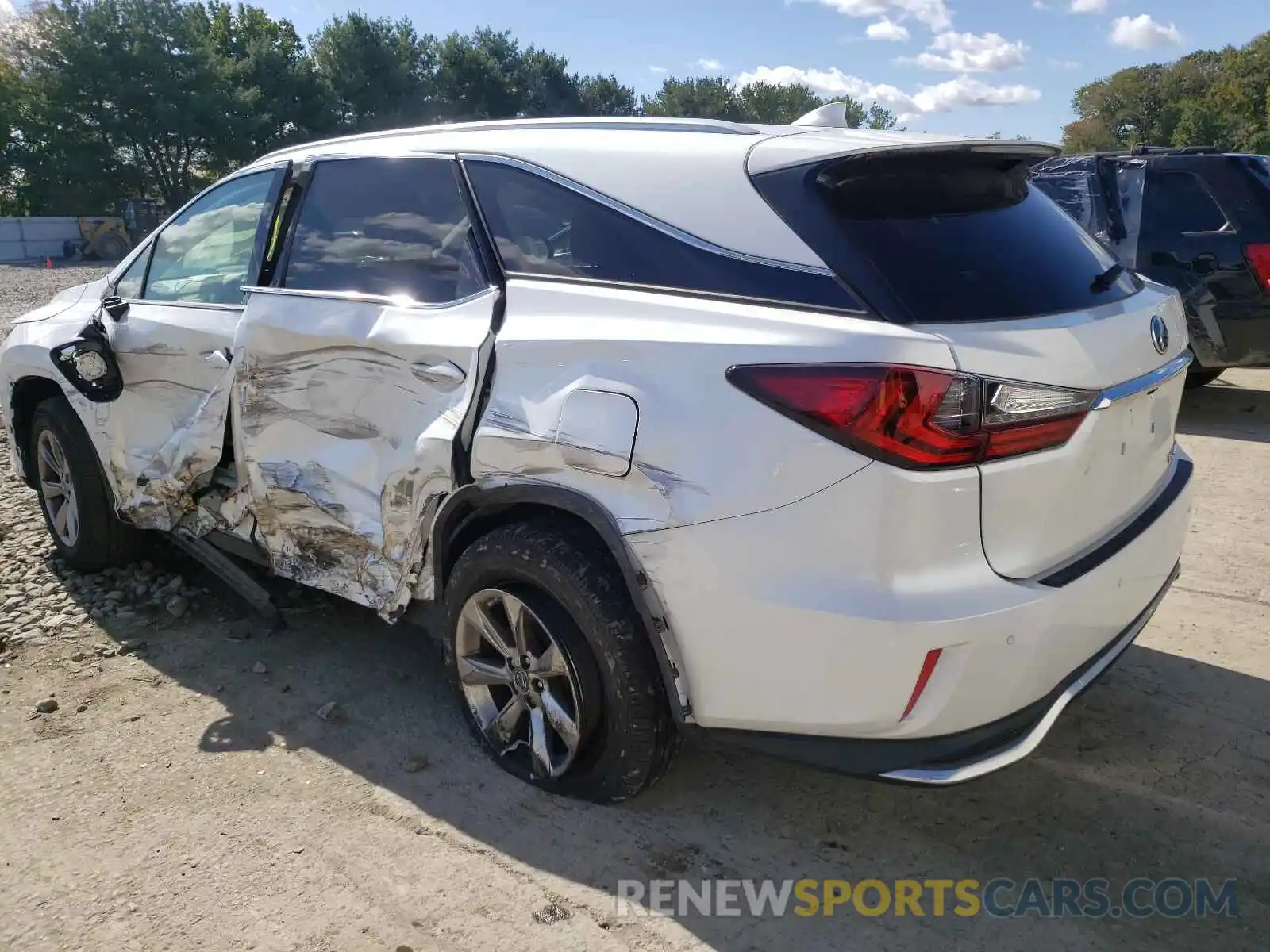 3 Photograph of a damaged car JTJDZKCA2K2015854 LEXUS RX350 2019