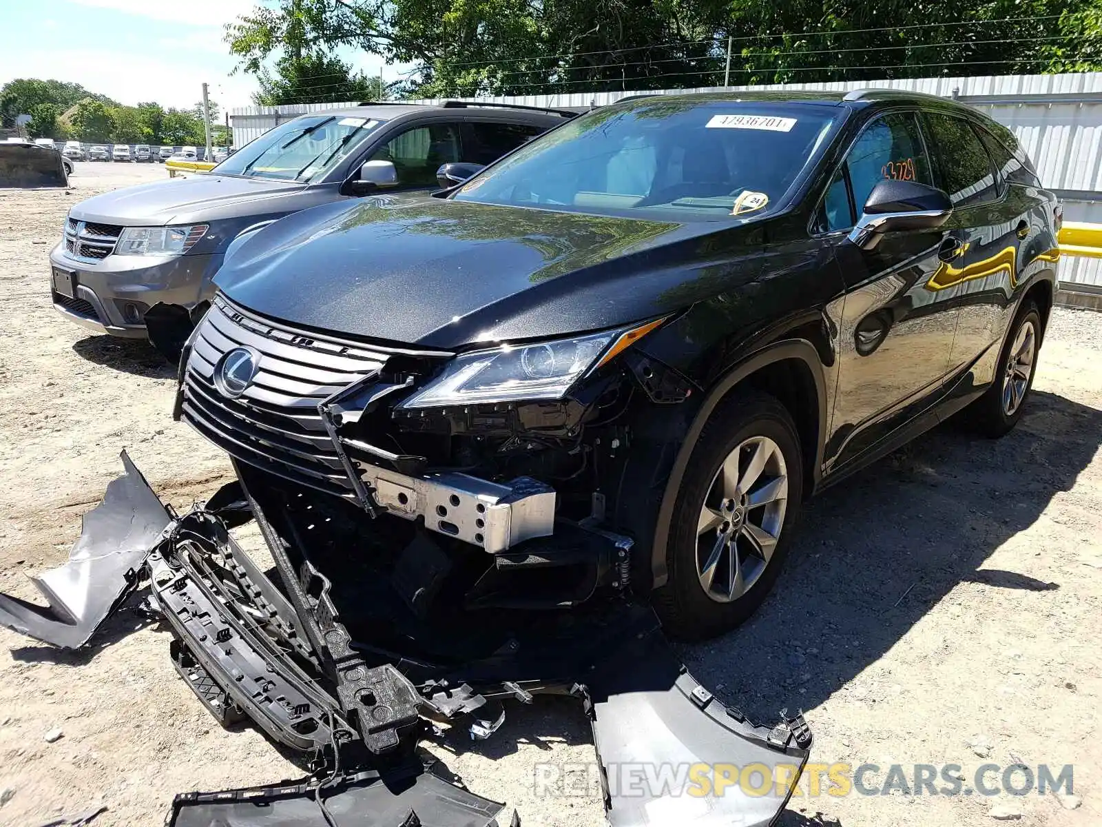 2 Фотография поврежденного автомобиля JTJDZKCA4K2020344 LEXUS RX350 2019