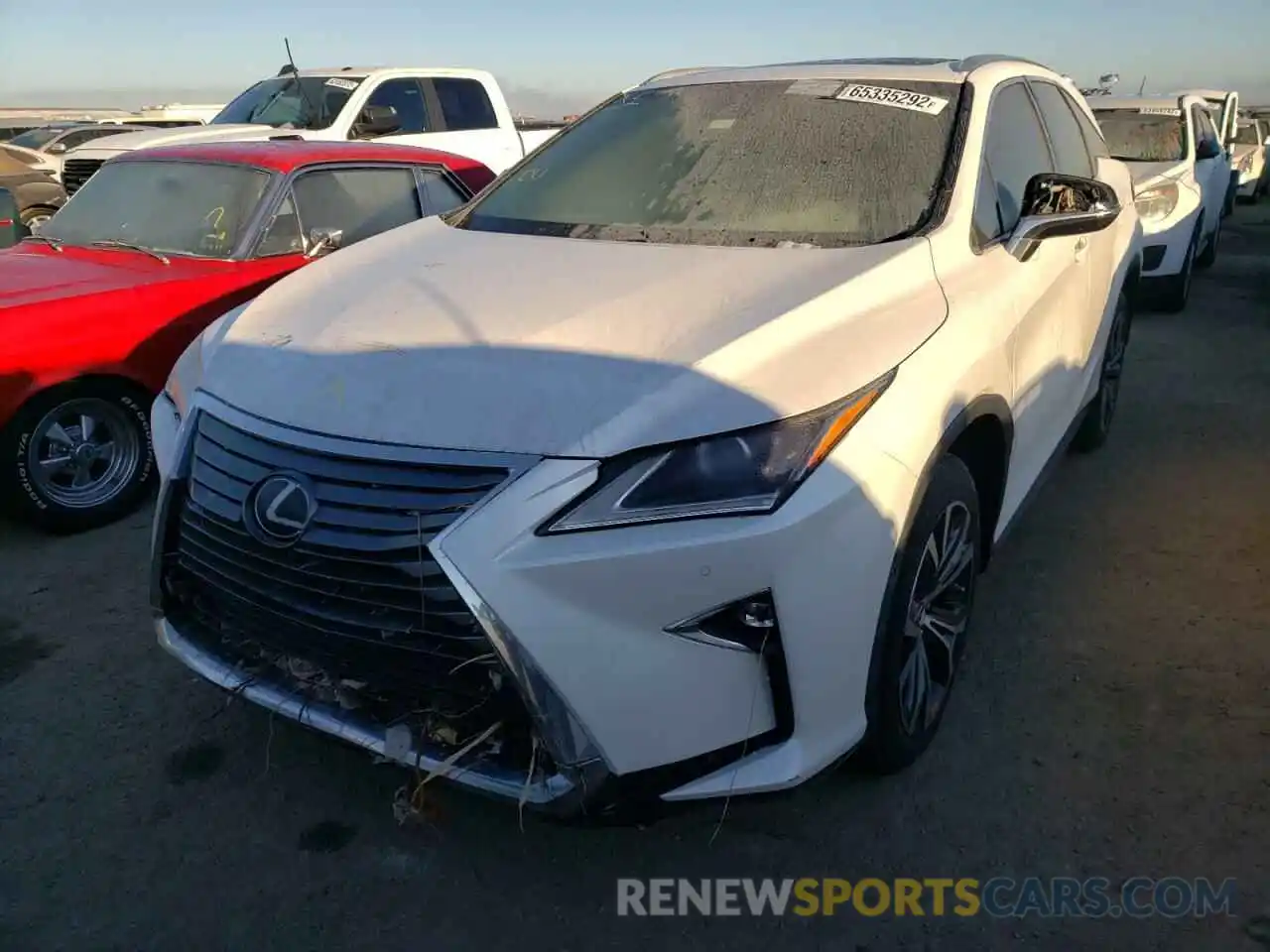 2 Фотография поврежденного автомобиля JTJGZKCA0K2013579 LEXUS RX350 2019