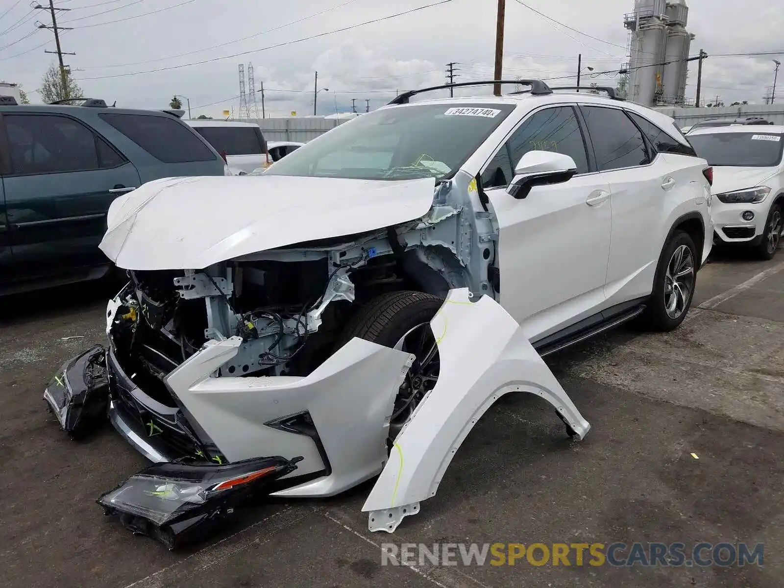 2 Фотография поврежденного автомобиля JTJGZKCA4K2012306 LEXUS RX350 2019