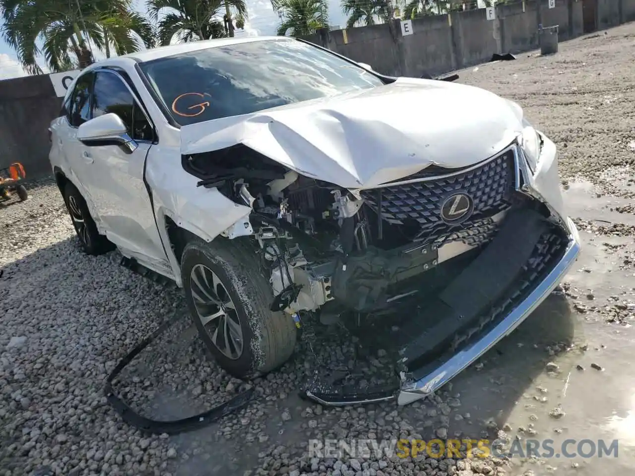 1 Photograph of a damaged car 2T2AZMAA0LC157316 LEXUS RX350 2020