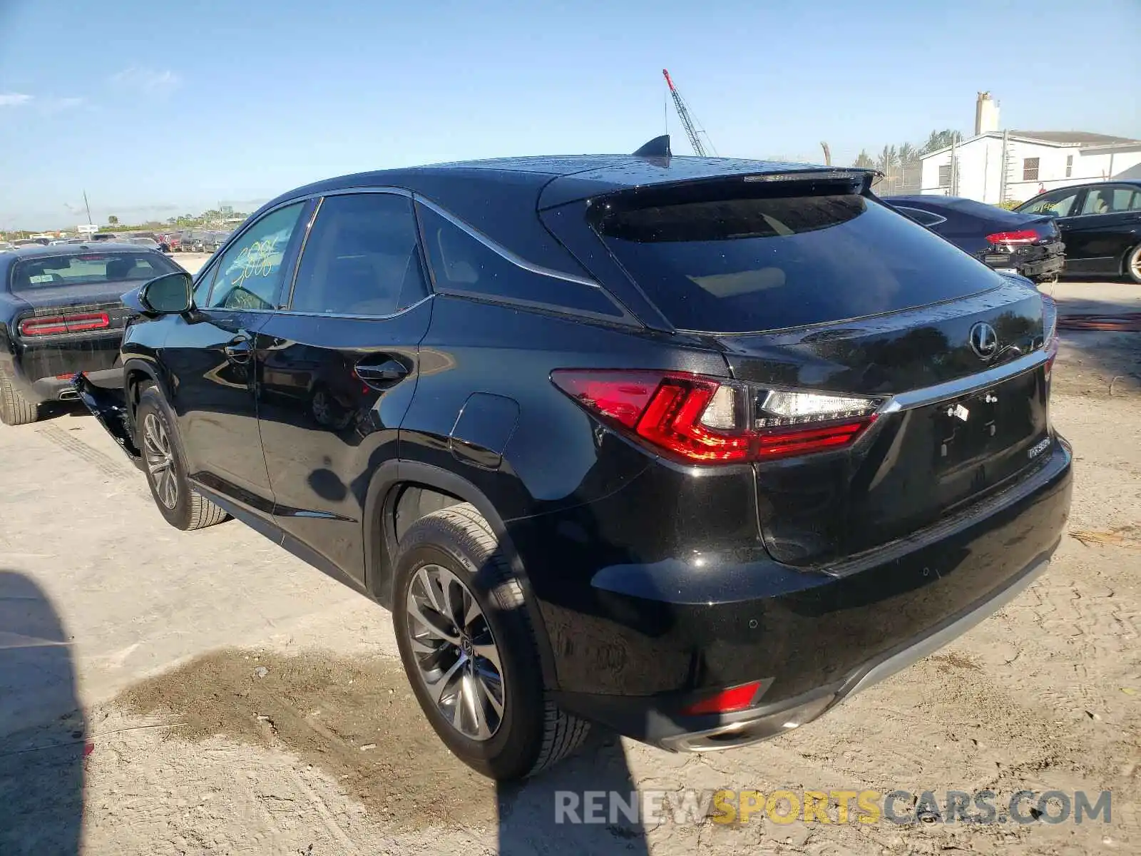 3 Фотография поврежденного автомобиля 2T2AZMAA3LC174823 LEXUS RX350 2020