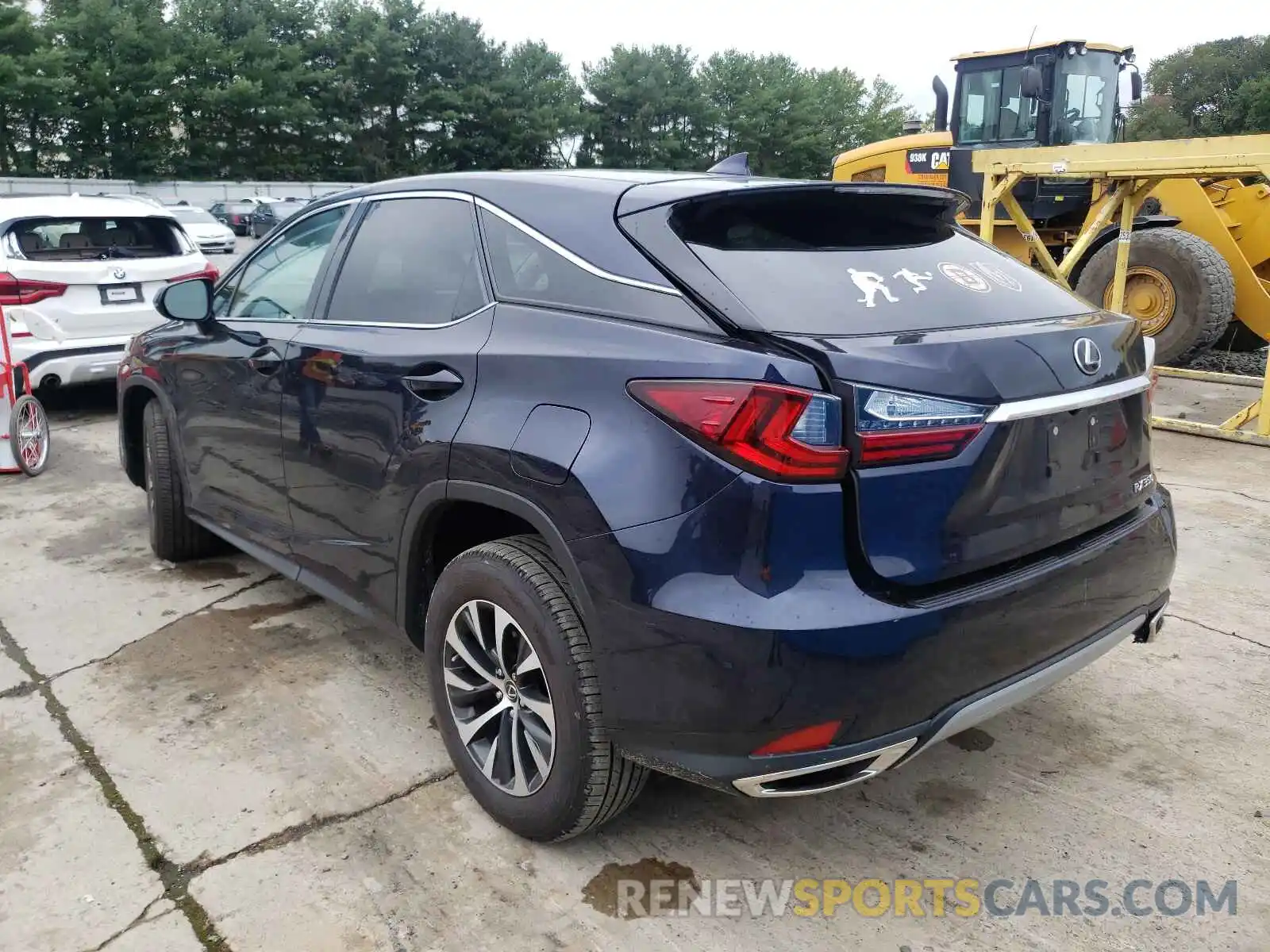 3 Photograph of a damaged car 2T2AZMDA7LC231066 LEXUS RX350 2020