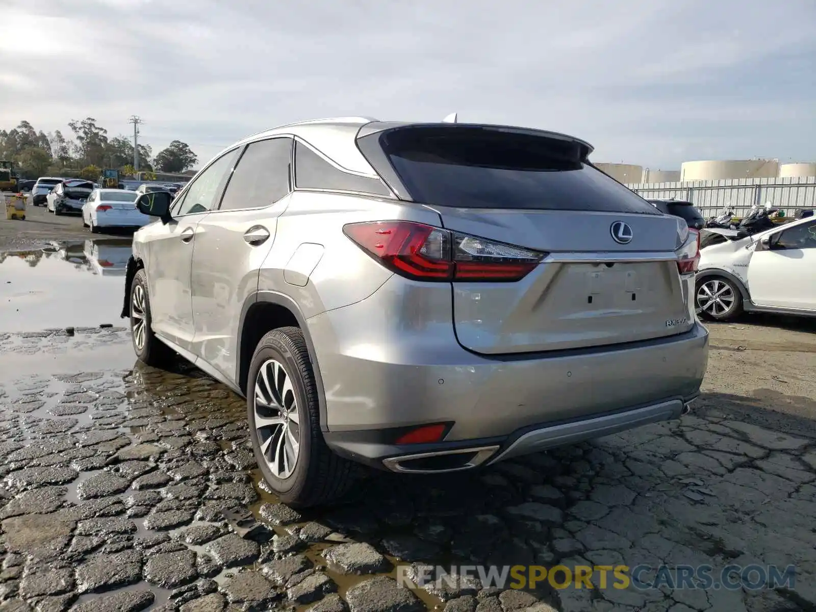 3 Фотография поврежденного автомобиля 2T2AZMDAXLC255412 LEXUS RX350 2020