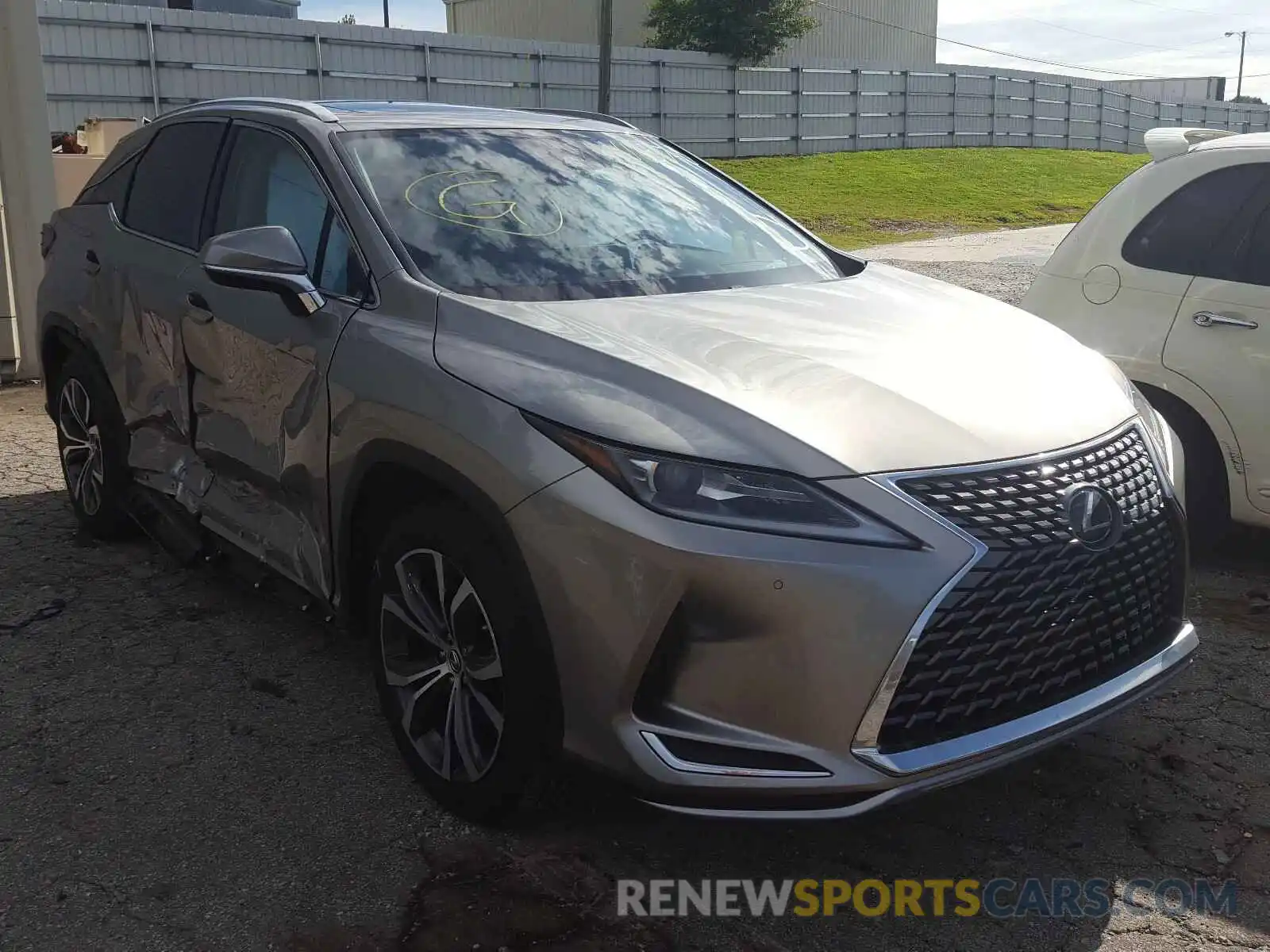 1 Photograph of a damaged car 2T2HZMAA0LC162255 LEXUS RX350 2020