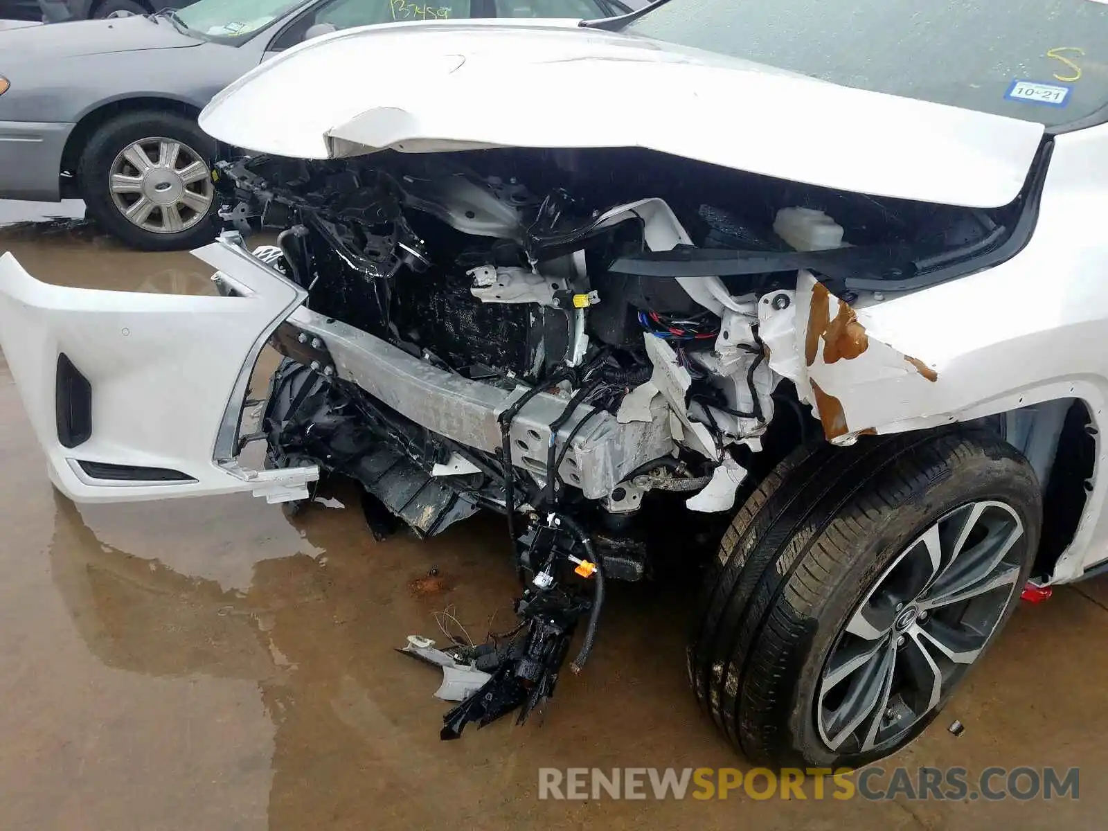 9 Photograph of a damaged car 2T2HZMAA4LC152537 LEXUS RX350 2020