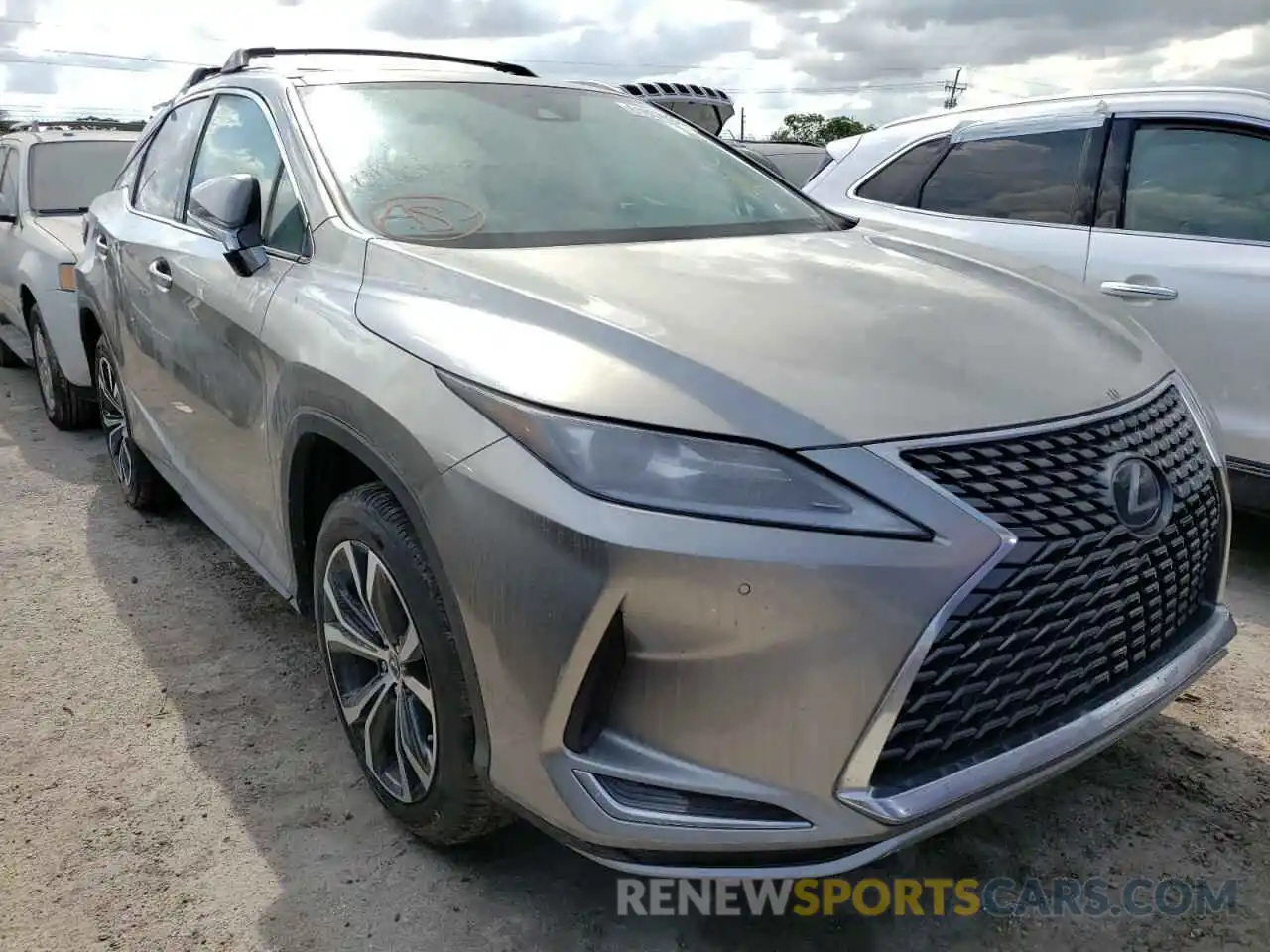 1 Photograph of a damaged car 2T2HZMAA6LC162745 LEXUS RX350 2020