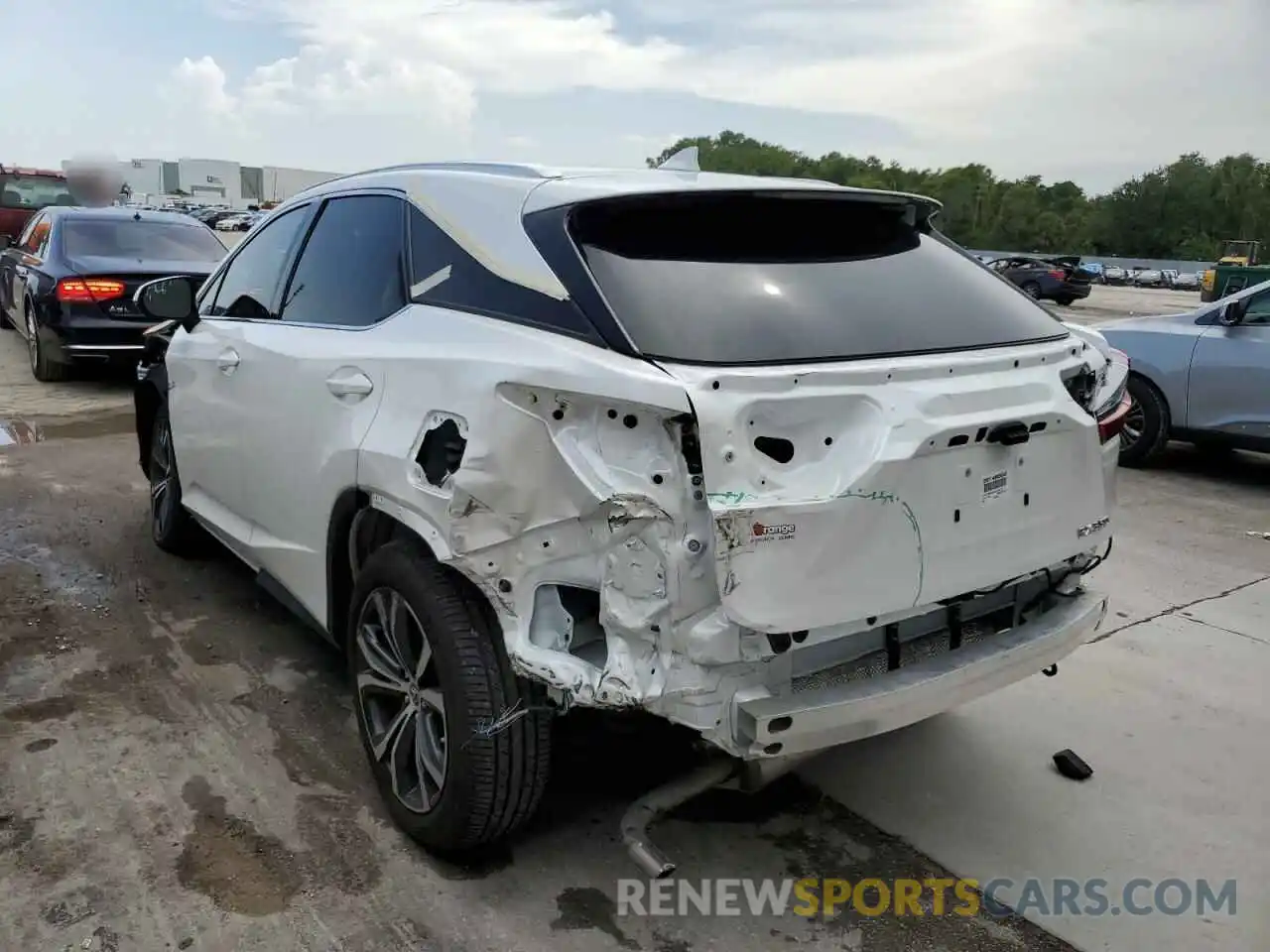 3 Фотография поврежденного автомобиля 2T2HZMAA7LC157117 LEXUS RX350 2020