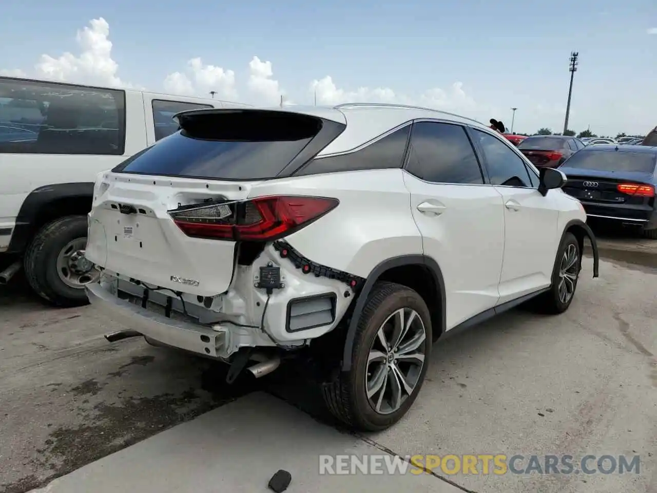 4 Photograph of a damaged car 2T2HZMAA7LC157117 LEXUS RX350 2020