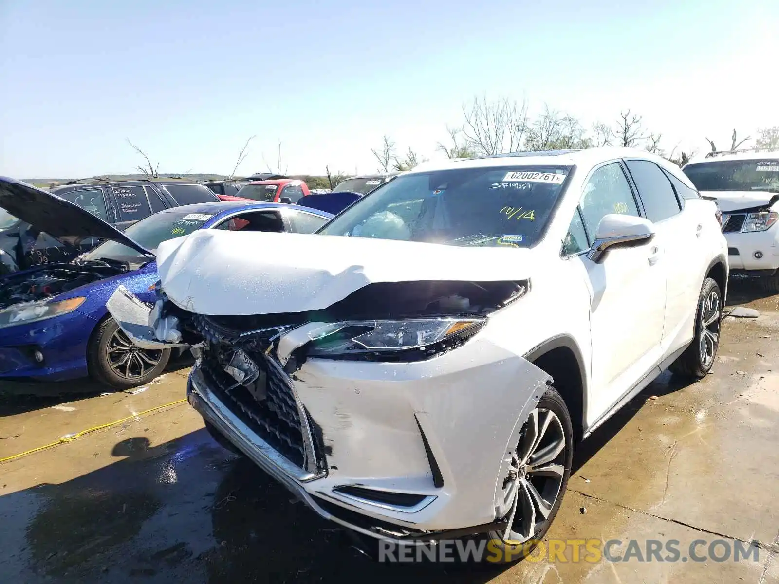 2 Фотография поврежденного автомобиля 2T2HZMAA9LC175392 LEXUS RX350 2020