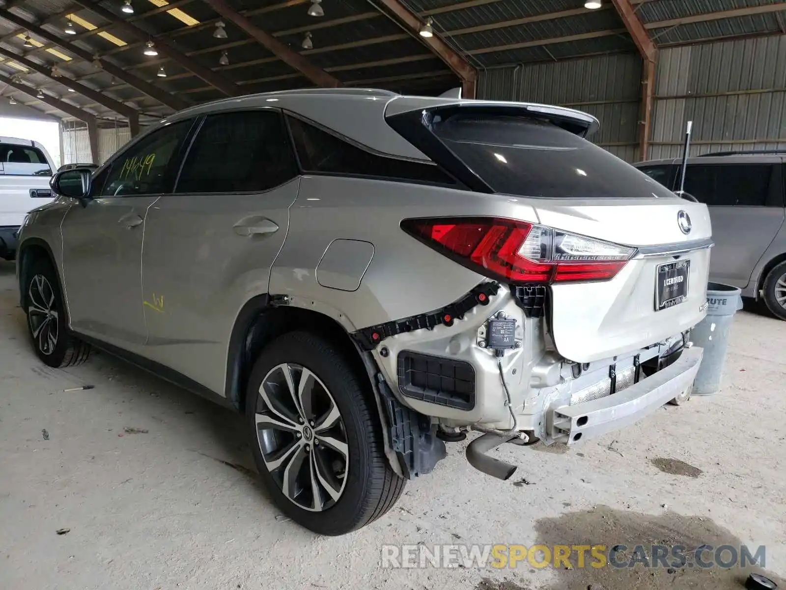 3 Фотография поврежденного автомобиля 2T2HZMAAXLC168760 LEXUS RX350 2020