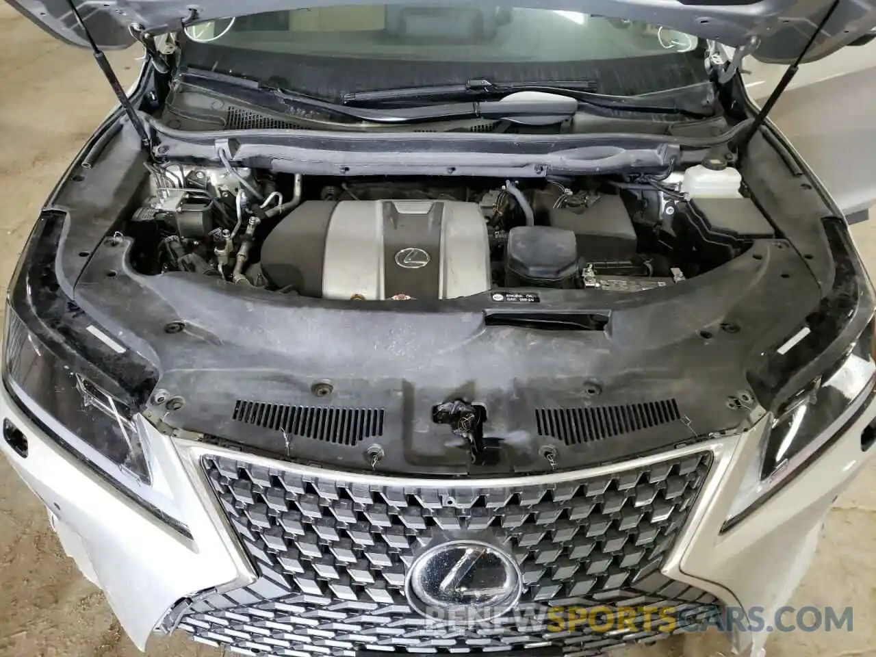 7 Фотография поврежденного автомобиля 2T2HZMDA0LC245972 LEXUS RX350 2020