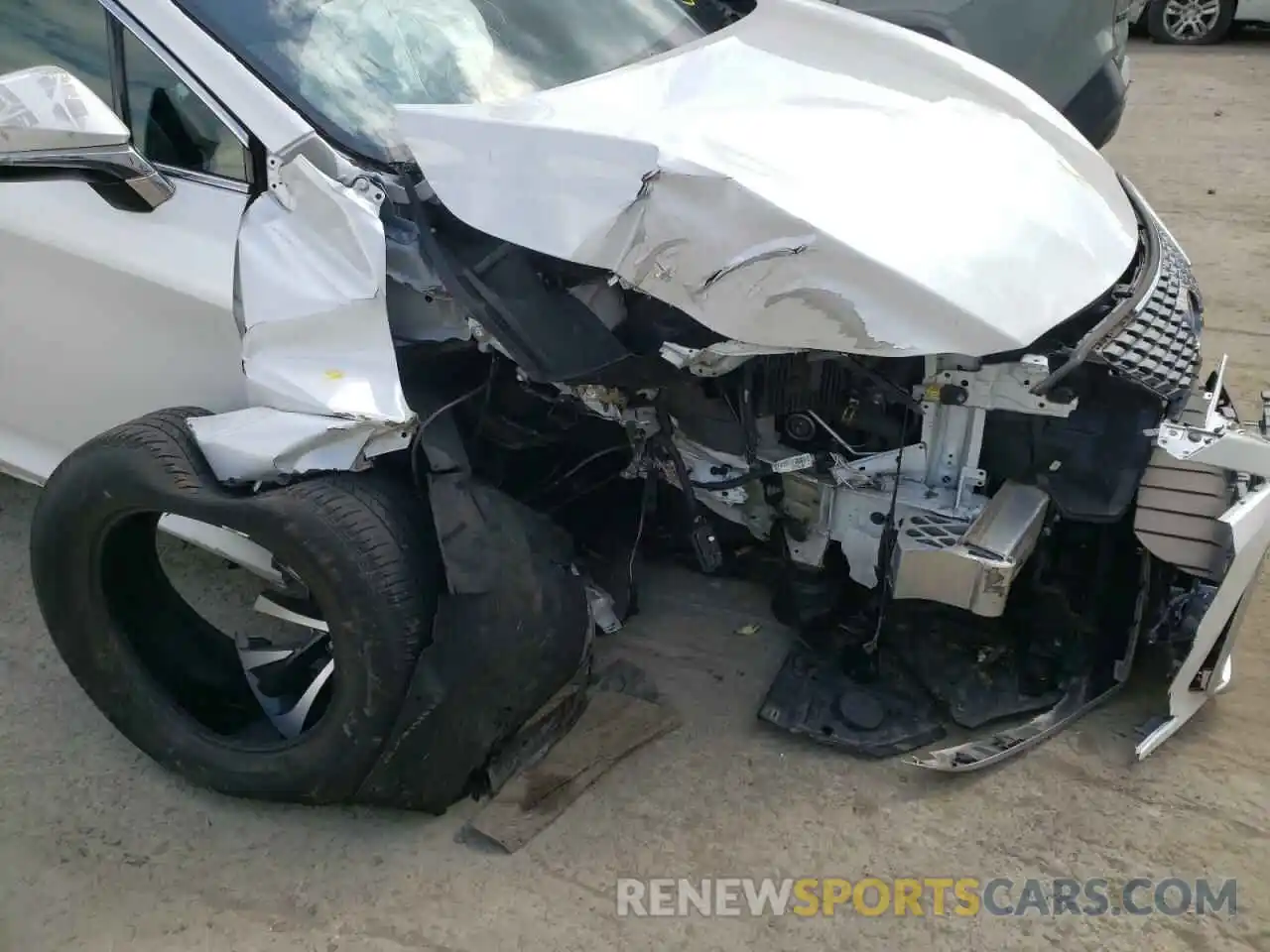 9 Photograph of a damaged car 2T2HZMDA1LC218523 LEXUS RX350 2020