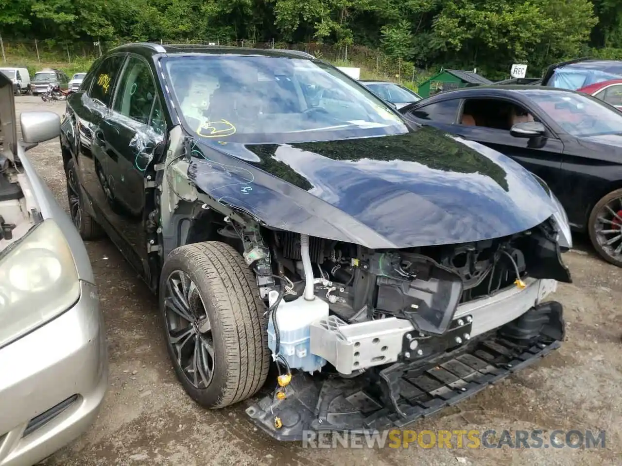 1 Photograph of a damaged car 2T2HZMDA2LC233869 LEXUS RX350 2020