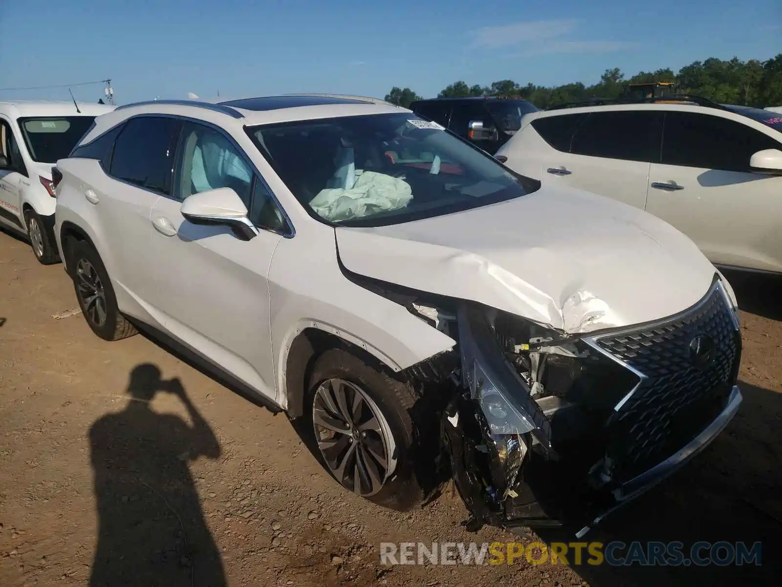 1 Photograph of a damaged car 2T2HZMDA4LC217138 LEXUS RX350 2020