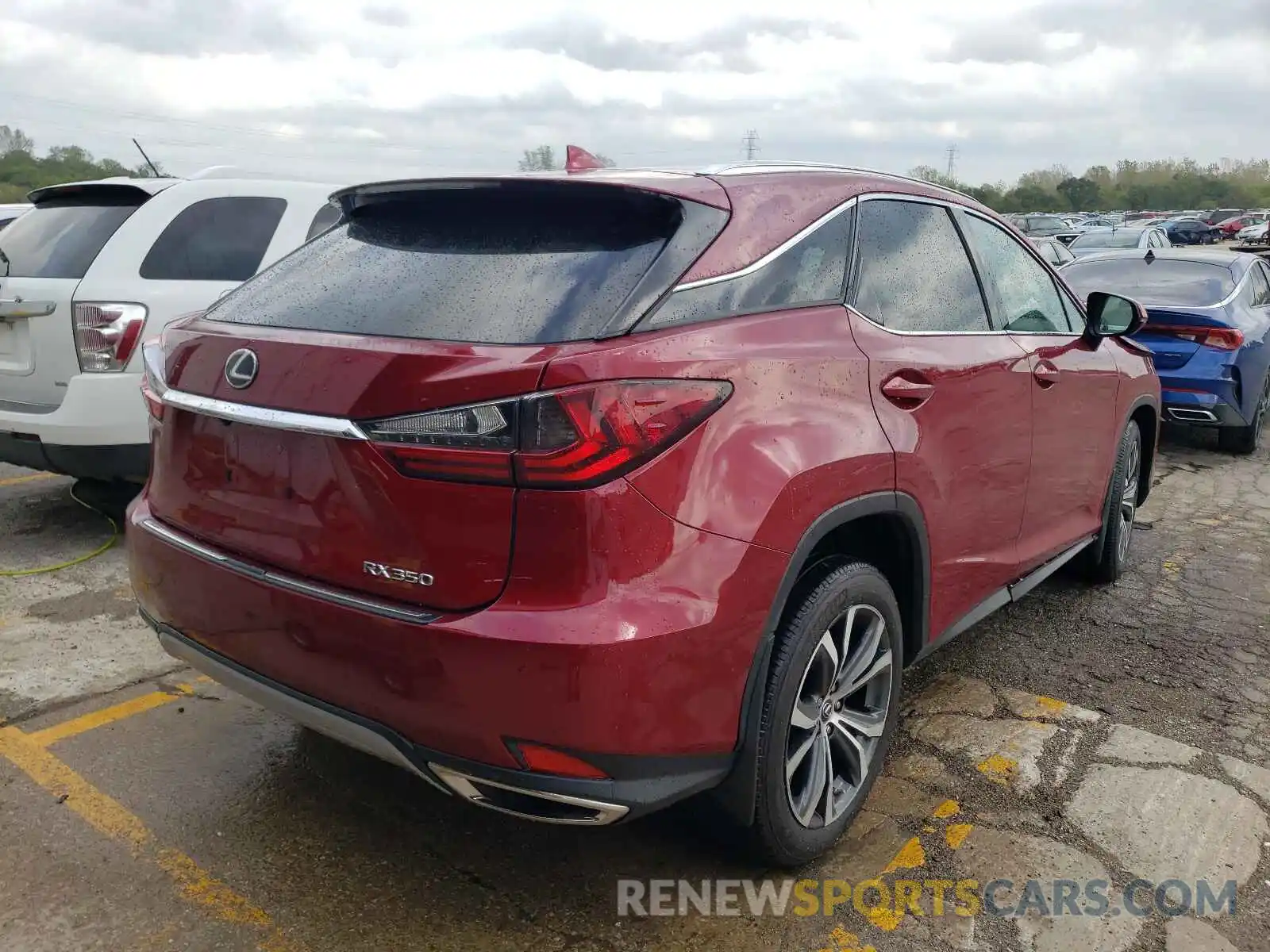 4 Photograph of a damaged car 2T2HZMDA4LC249135 LEXUS RX350 2020