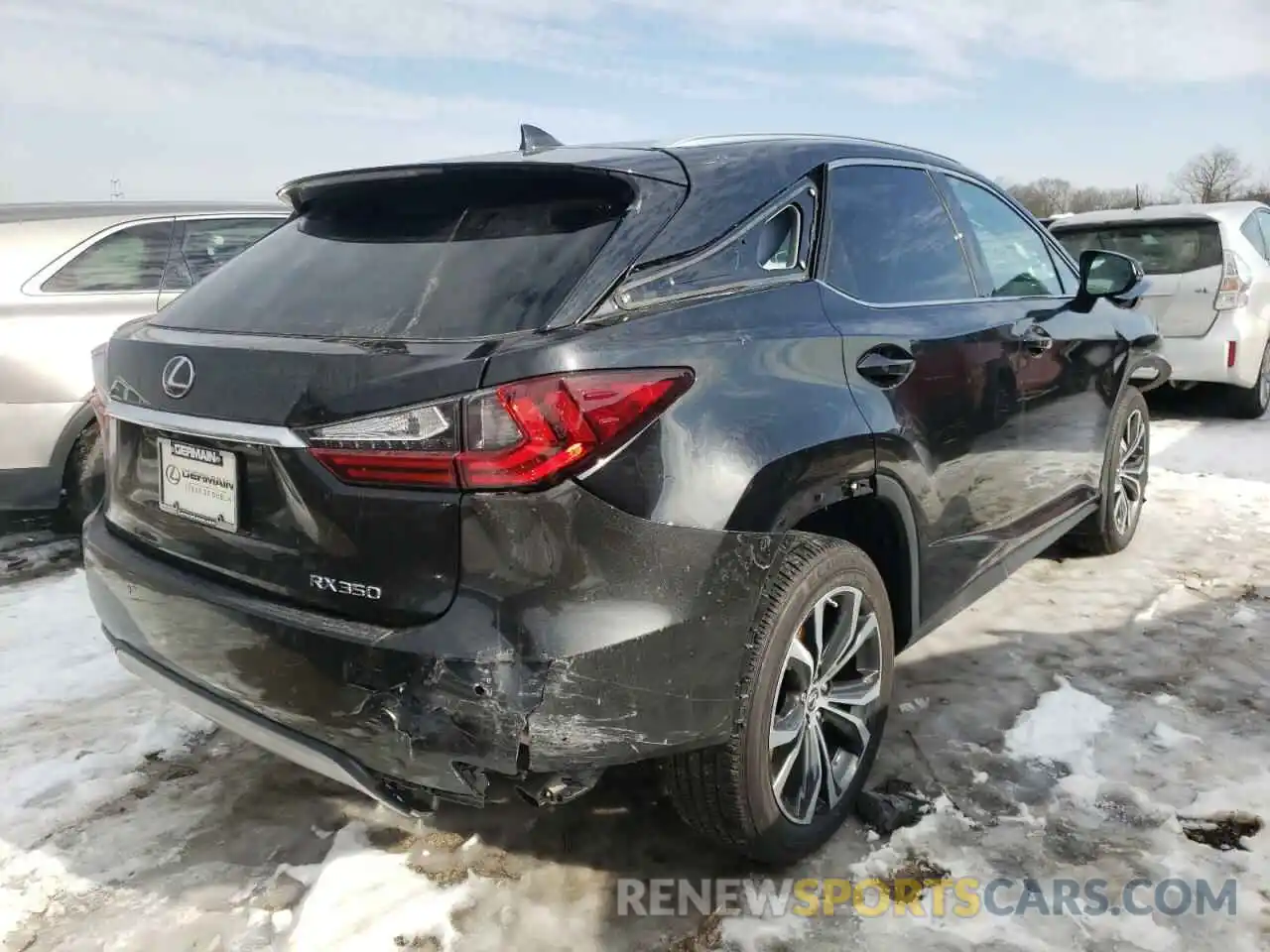 4 Photograph of a damaged car 2T2HZMDA5LC227094 LEXUS RX350 2020