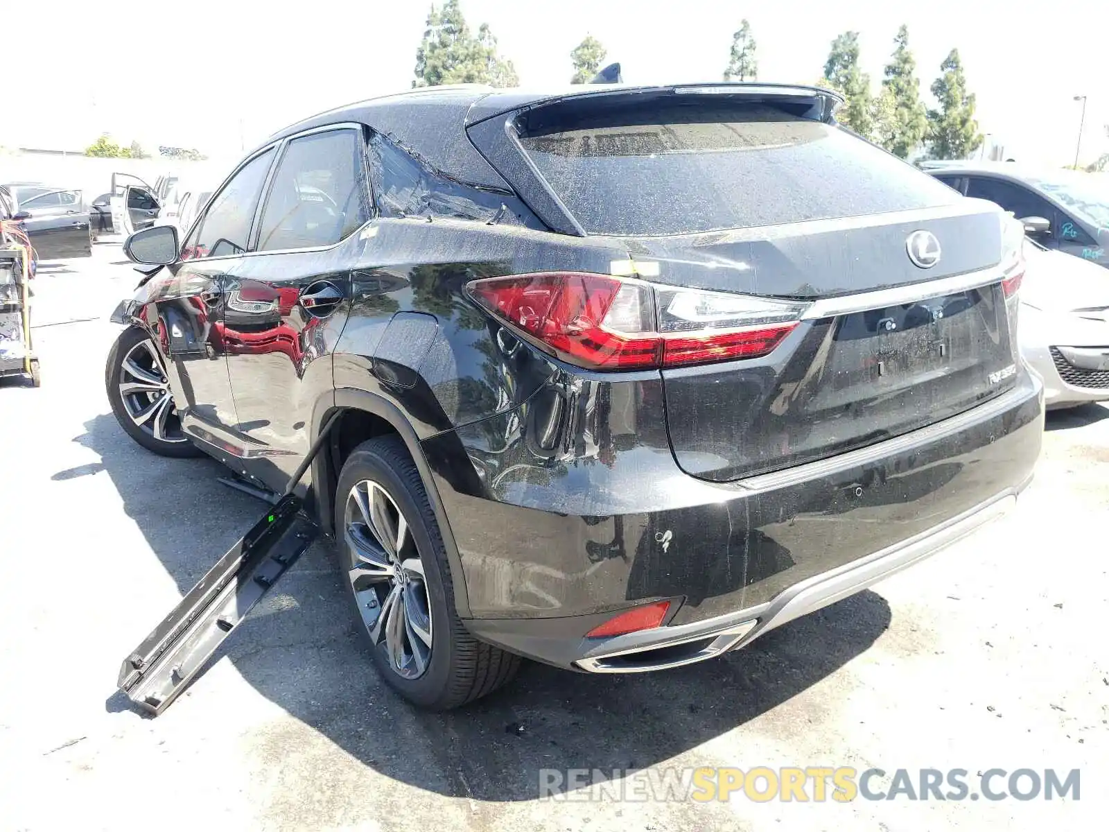 3 Photograph of a damaged car 2T2HZMDA6LC220056 LEXUS RX350 2020