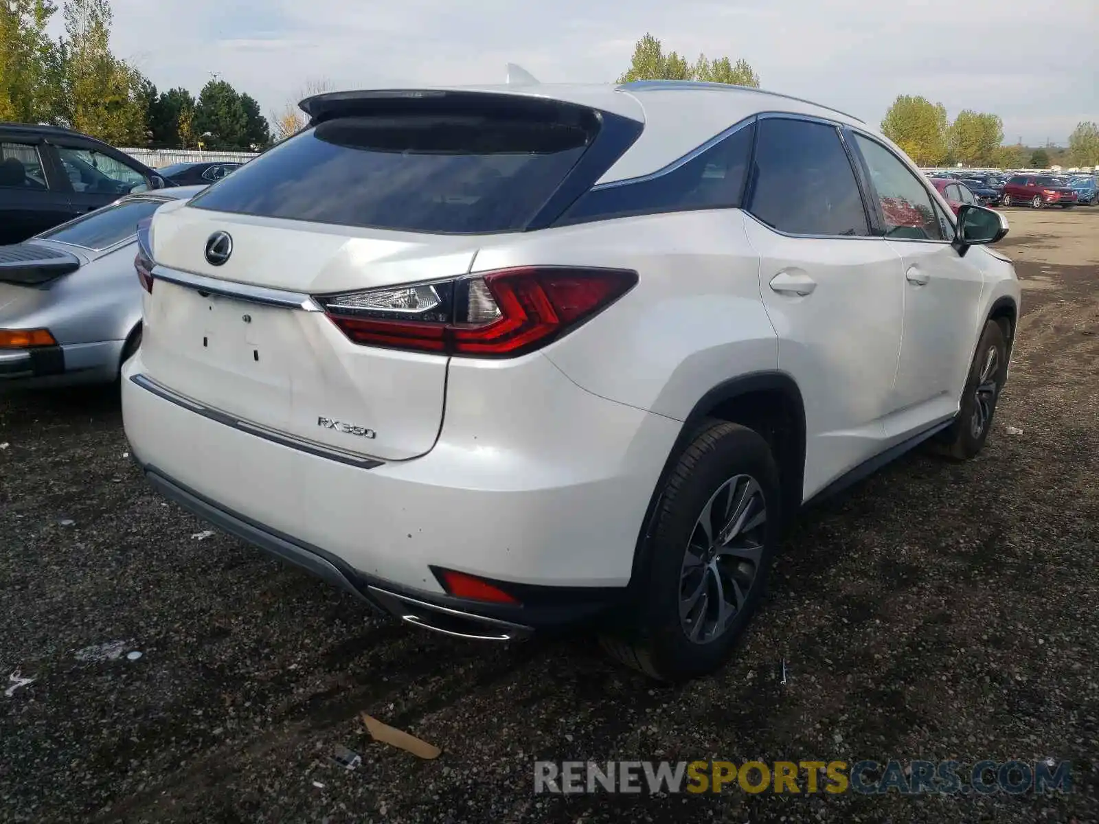 4 Фотография поврежденного автомобиля 2T2HZMDA8LC247839 LEXUS RX350 2020