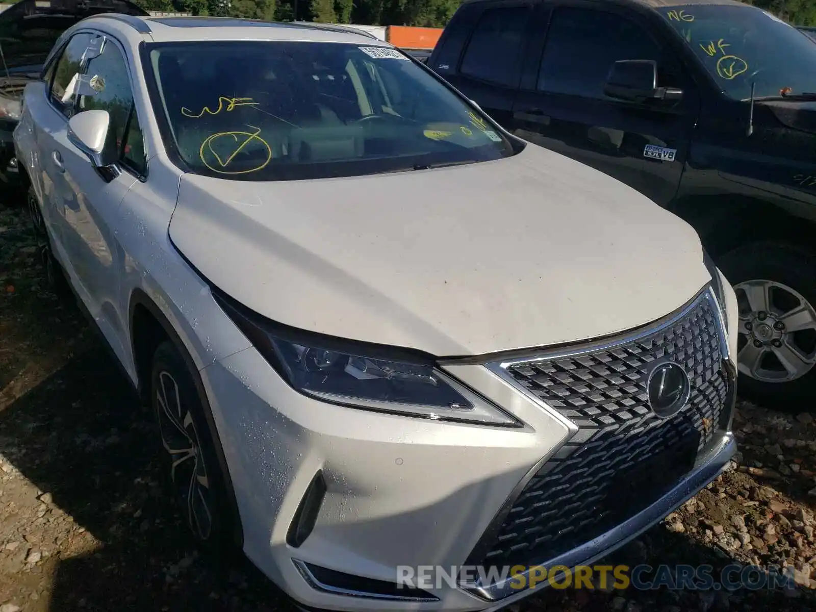 1 Photograph of a damaged car 2T2HZMDA9LC233027 LEXUS RX350 2020