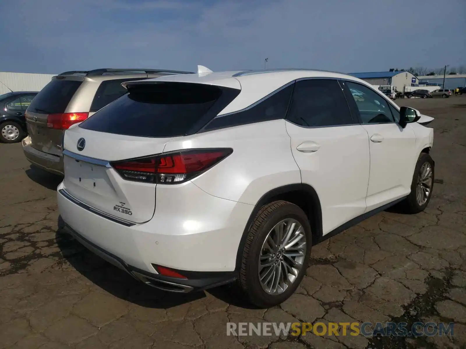 4 Фотография поврежденного автомобиля 2T2JZMDAXLC237167 LEXUS RX350 2020