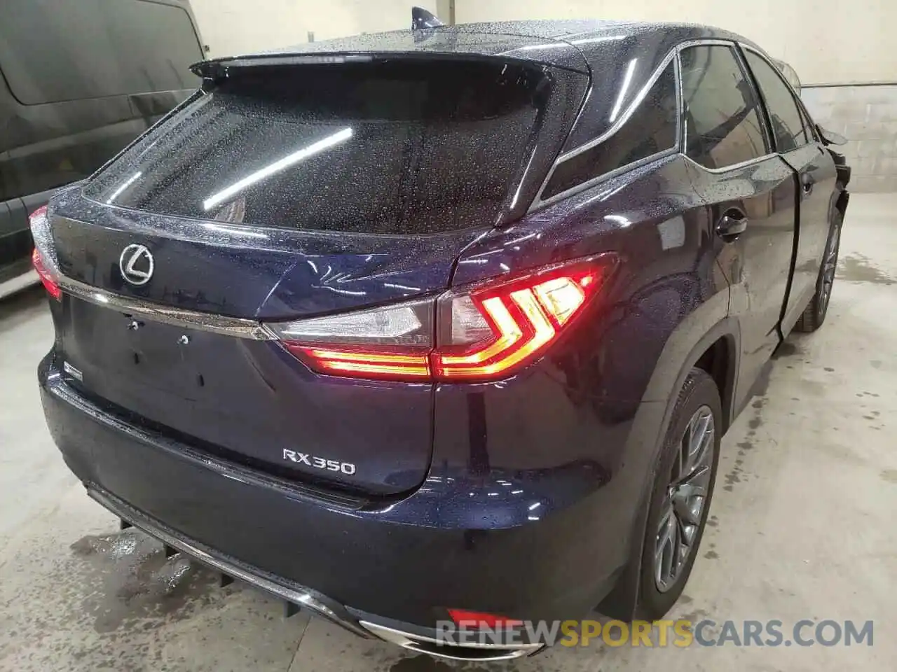 4 Фотография поврежденного автомобиля 2T2SZMDA4LC256642 LEXUS RX350 2020