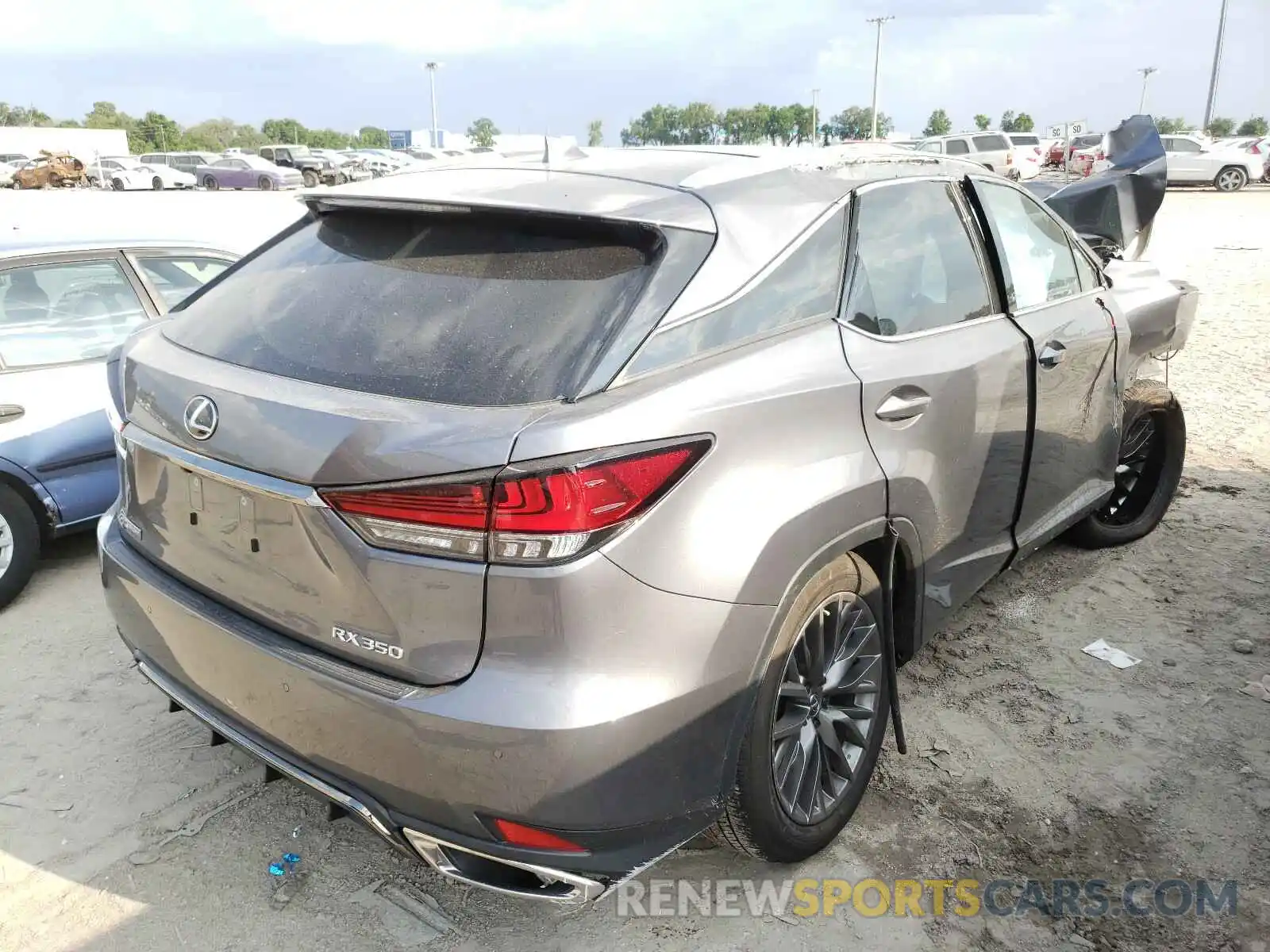 4 Фотография поврежденного автомобиля 2T2YZMDAXLC235384 LEXUS RX350 2020