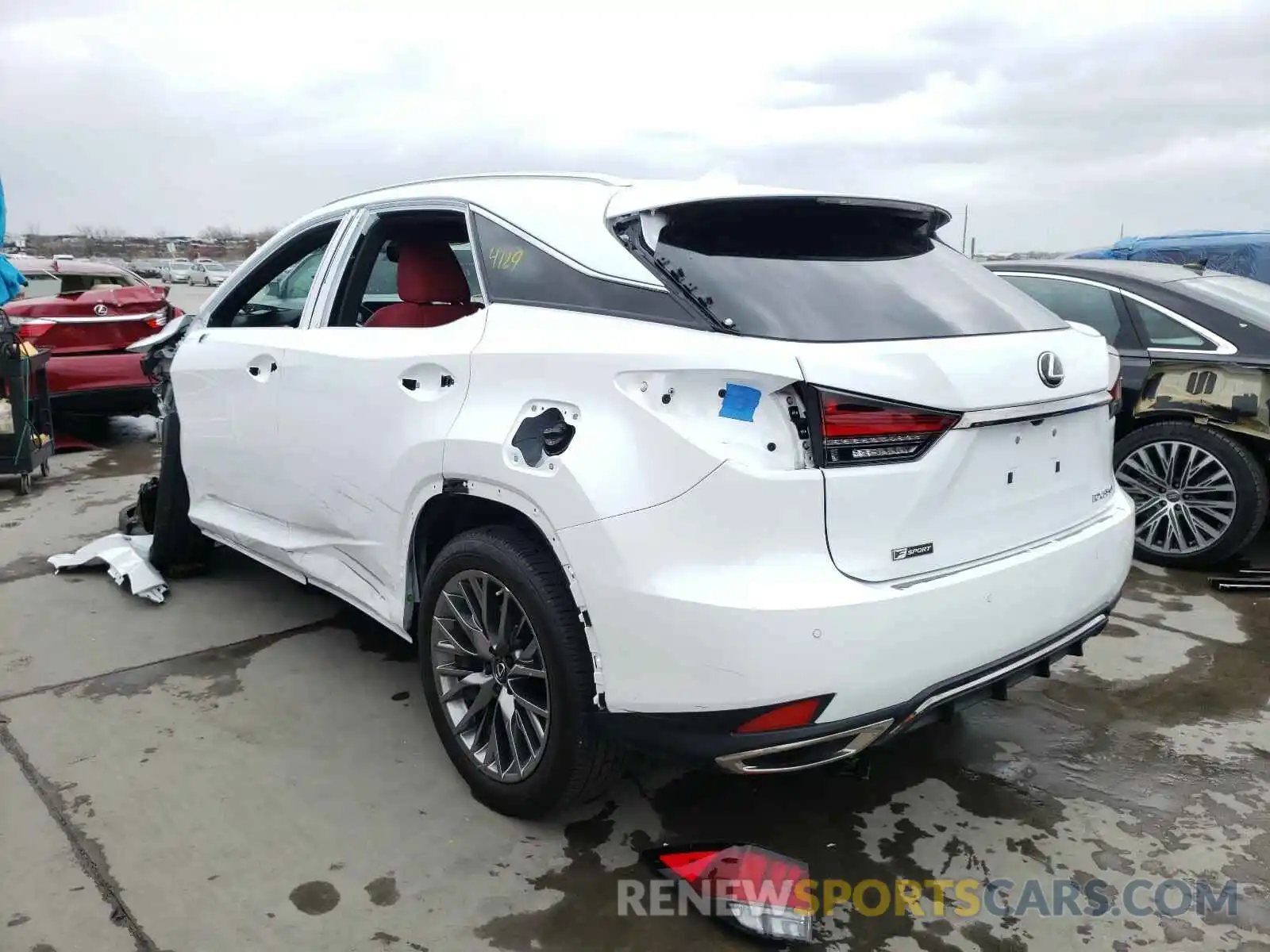 3 Фотография поврежденного автомобиля 2T2YZMDAXLC257336 LEXUS RX350 2020