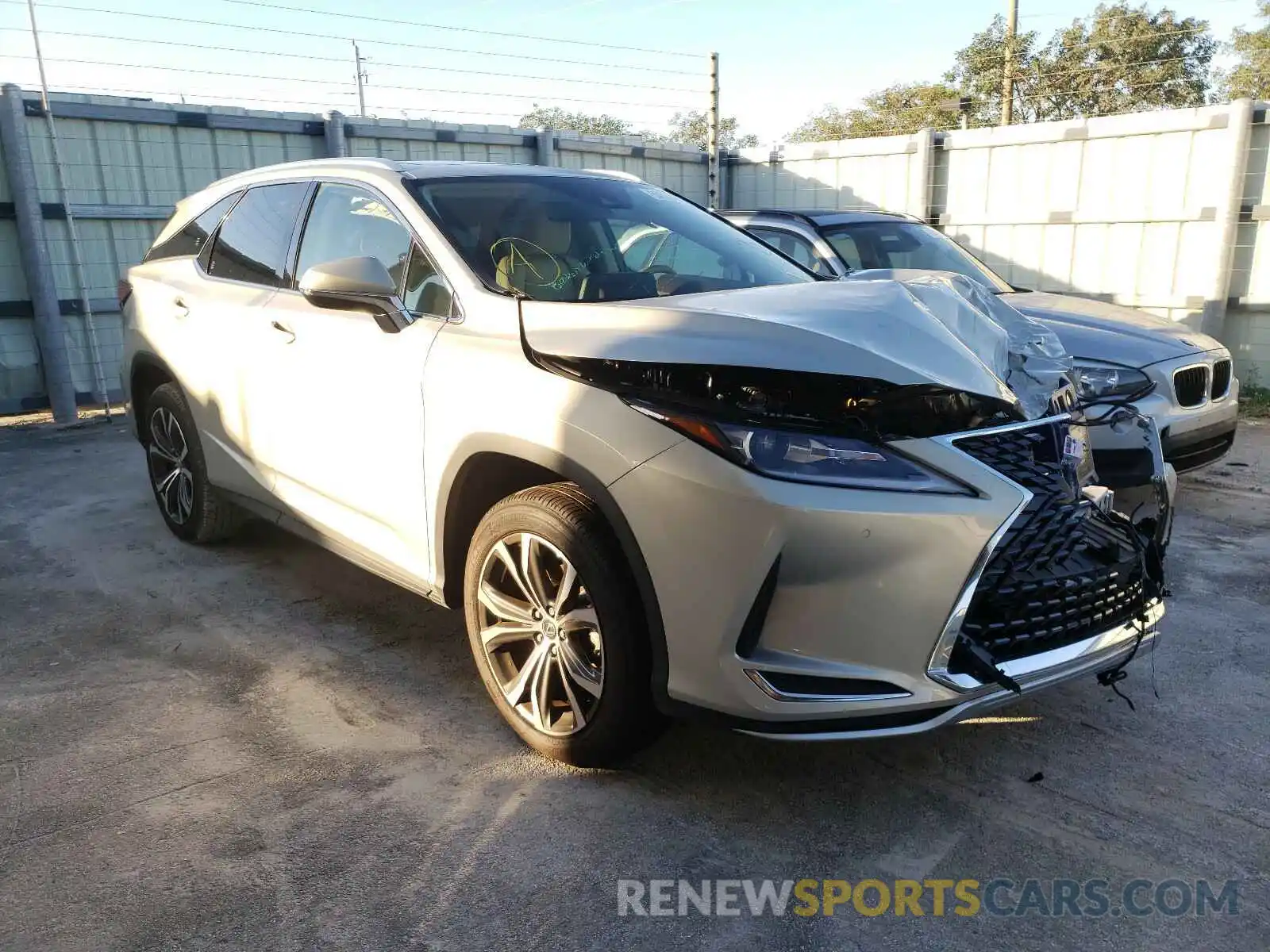 1 Photograph of a damaged car JTJHZKEA0L2016355 LEXUS RX350 2020