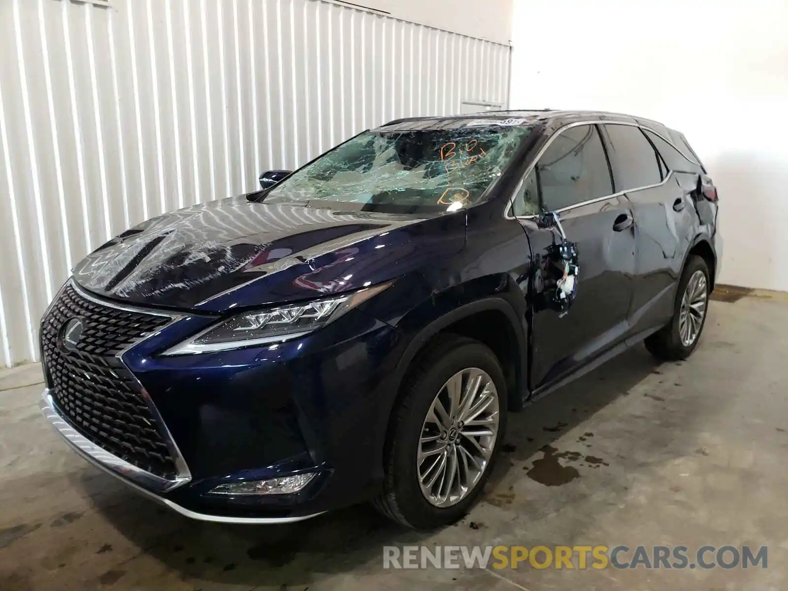 2 Фотография поврежденного автомобиля JTJJZKEA3L2018361 LEXUS RX350 2020