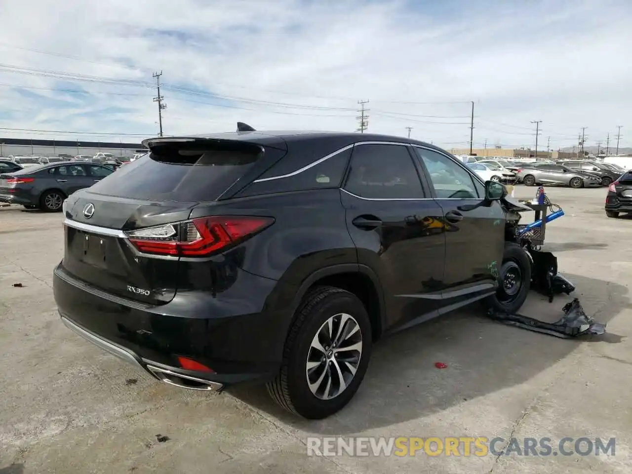 4 Photograph of a damaged car 2T2AZMAA0MC189314 LEXUS RX350 2021