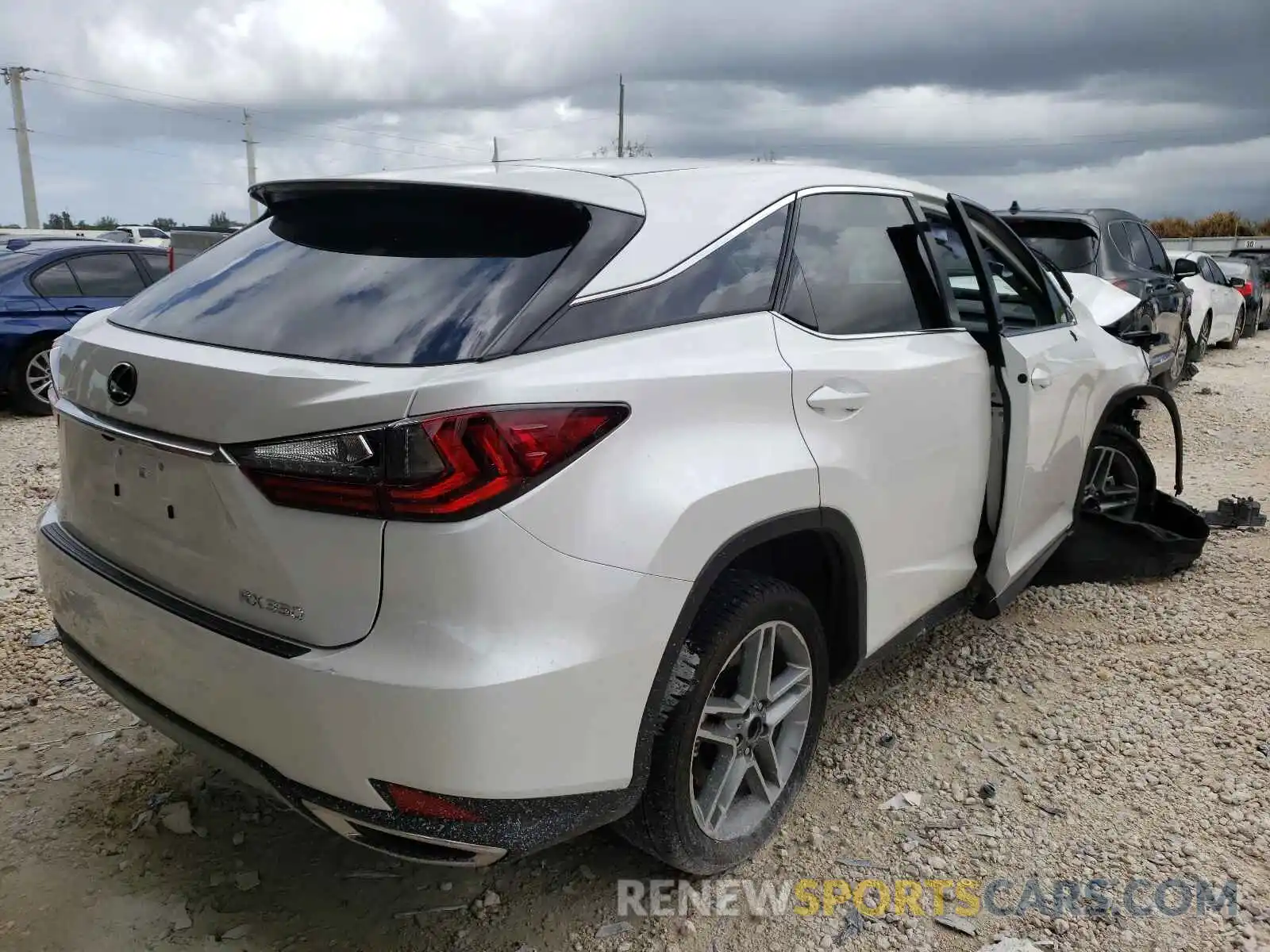 4 Photograph of a damaged car 2T2AZMAA6MC206908 LEXUS RX350 2021