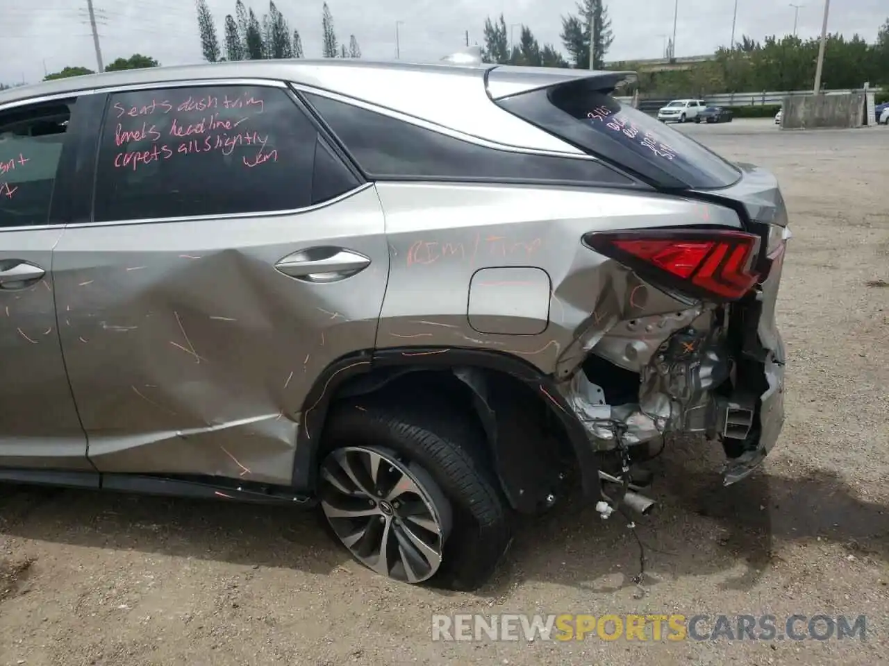 9 Photograph of a damaged car 2T2AZMAA8MC195507 LEXUS RX350 2021