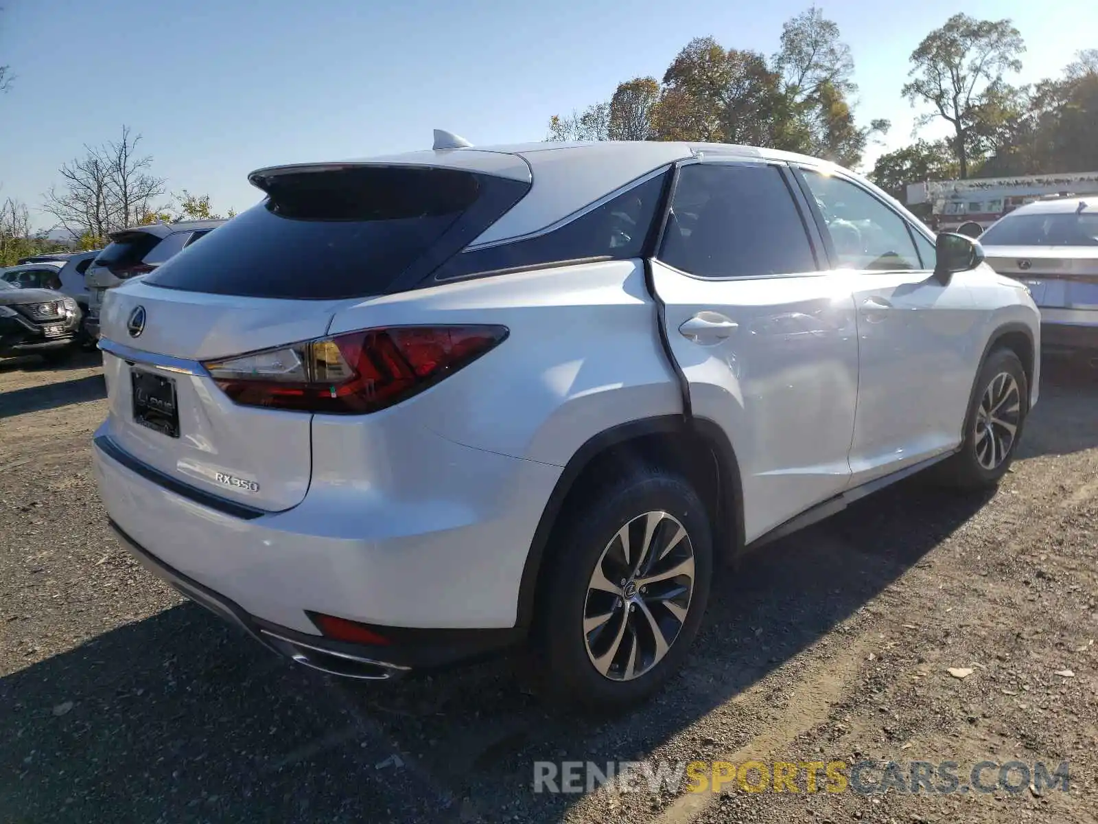 4 Photograph of a damaged car 2T2AZMDA0MC306112 LEXUS RX350 2021