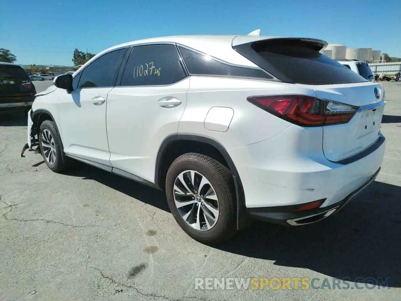 3 Photograph of a damaged car 2T2AZMDA1MC266767 LEXUS RX350 2021