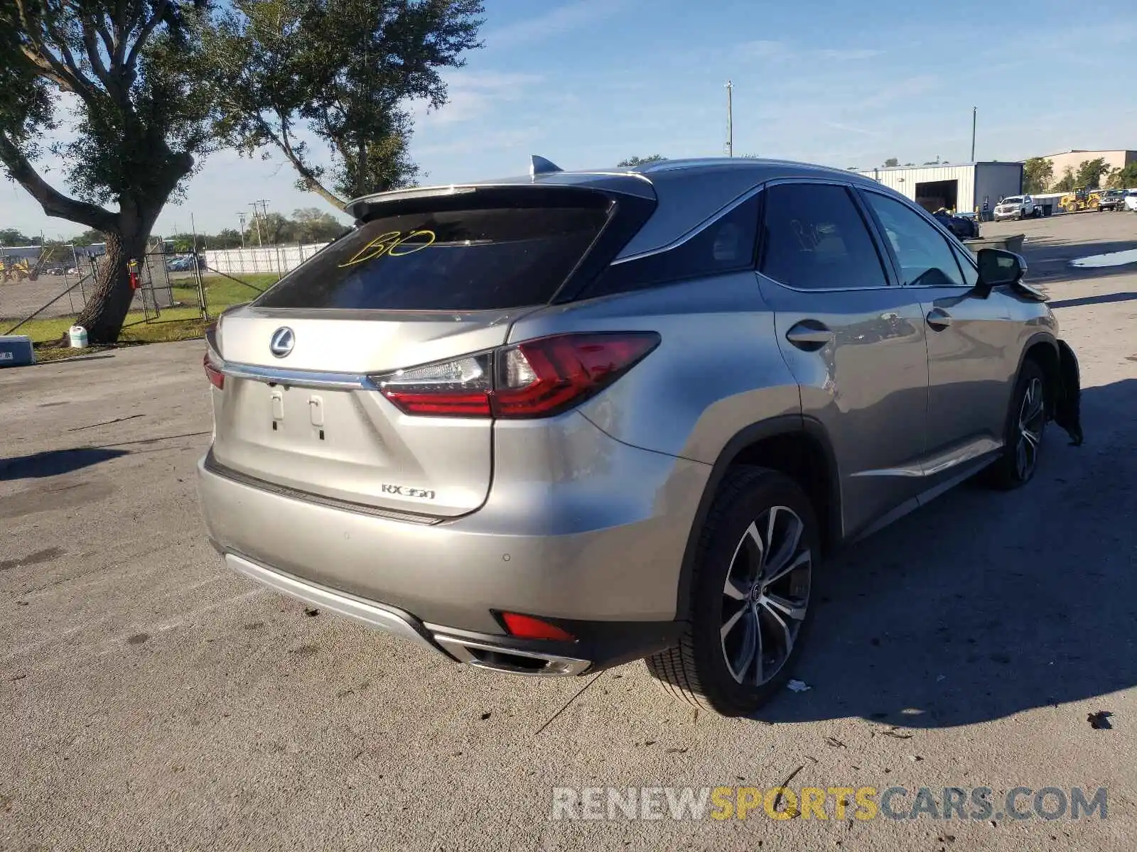 4 Photograph of a damaged car 2T2HZMAA3MC217170 LEXUS RX350 2021